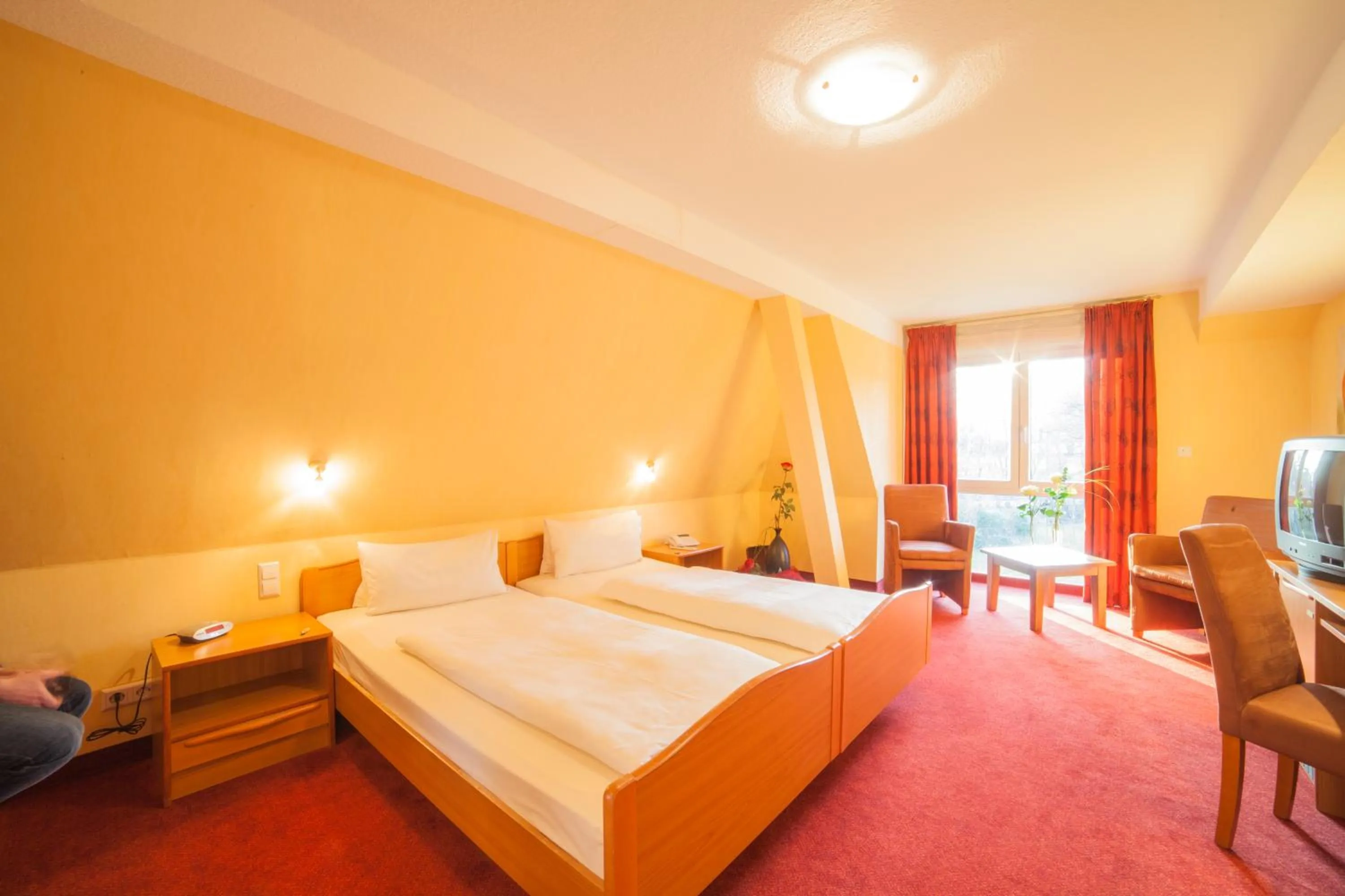 Day, Bed in Hotel Backenköhler