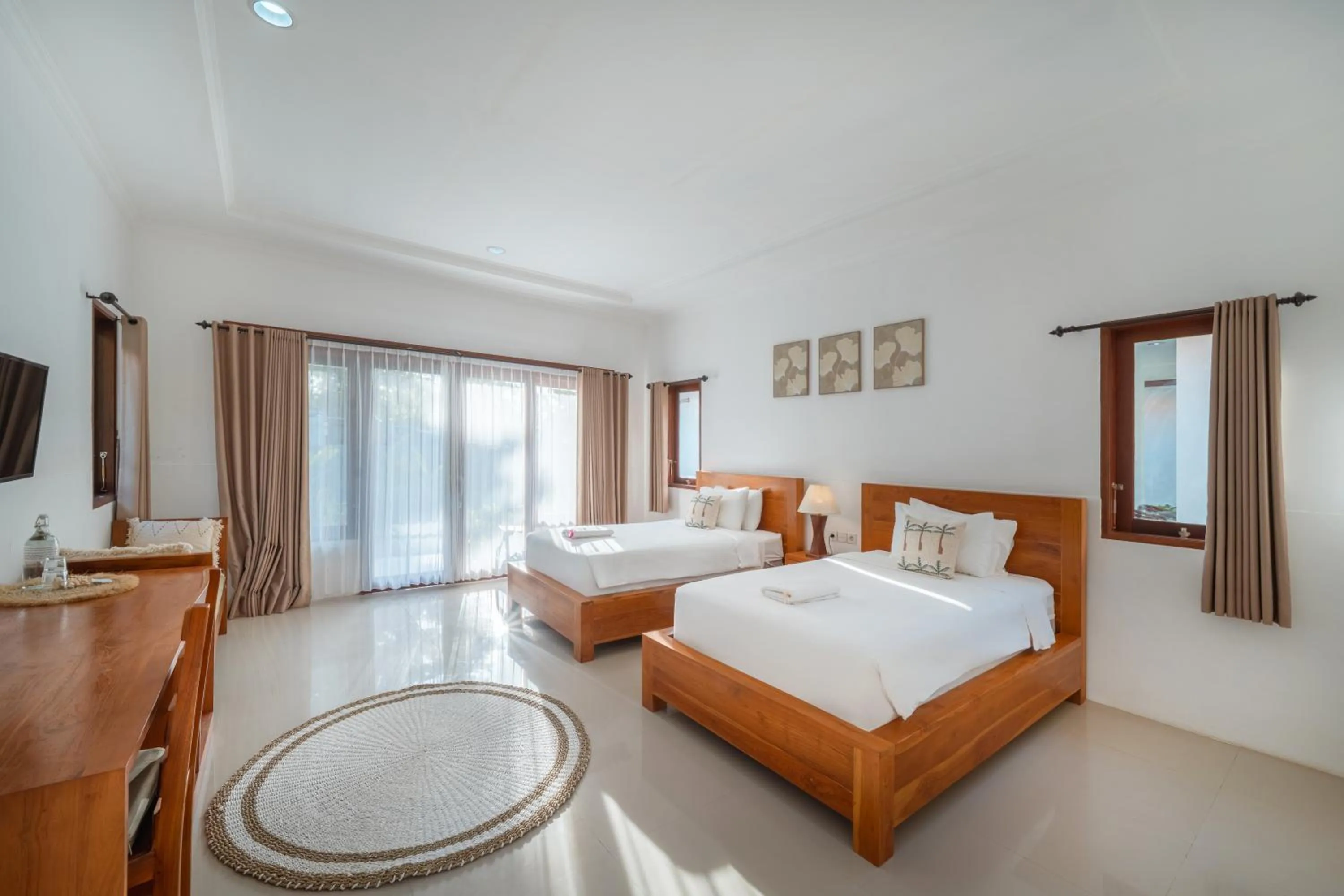 Bed in Nusa Indah Onai Hotel