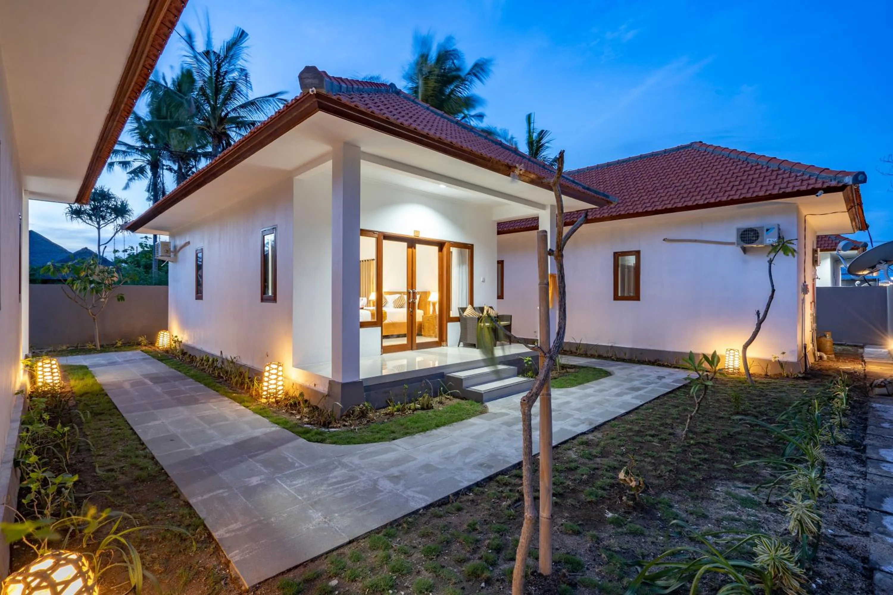 Nusa Indah Onai Hotel