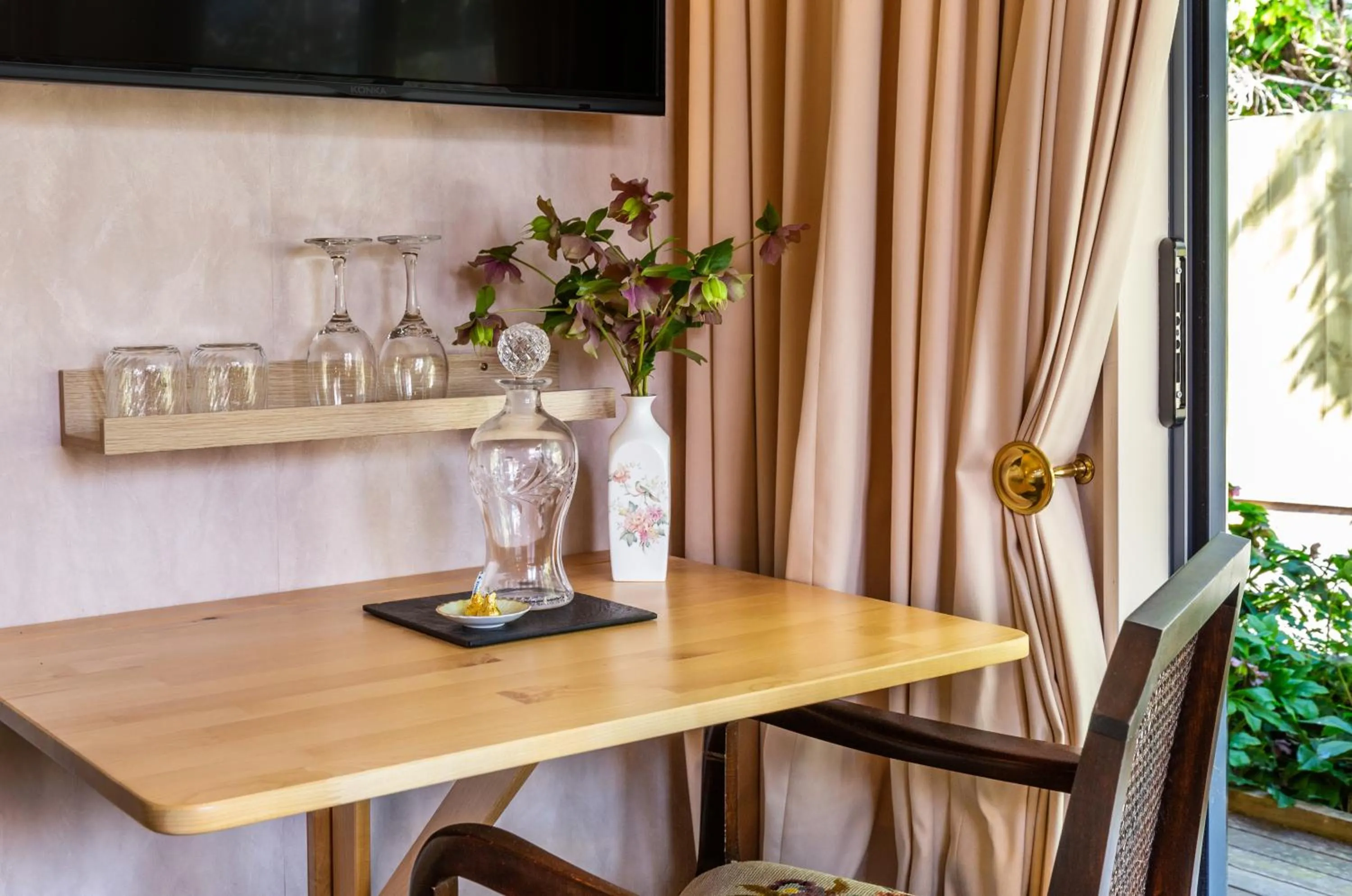 Olive Rabbit - Boutique Bed & Breakfast