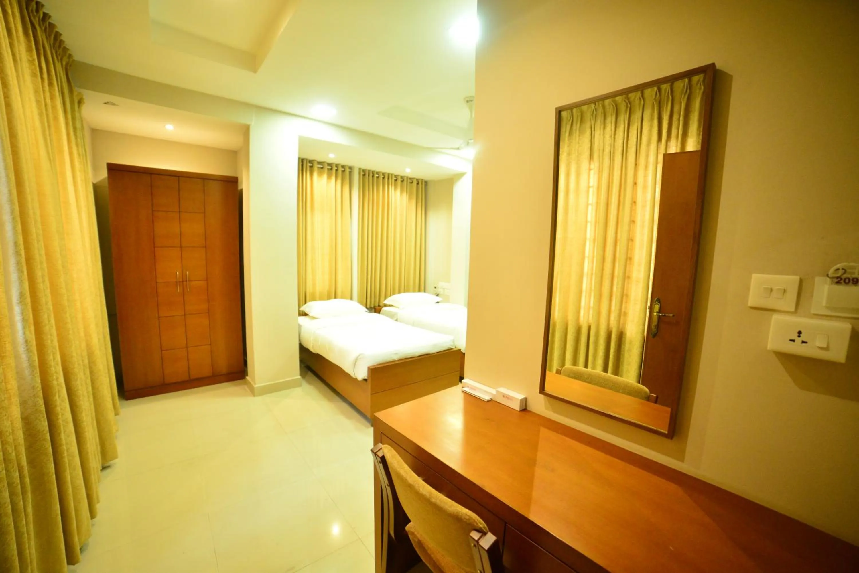 Bedroom, Bed in Hotel Priya