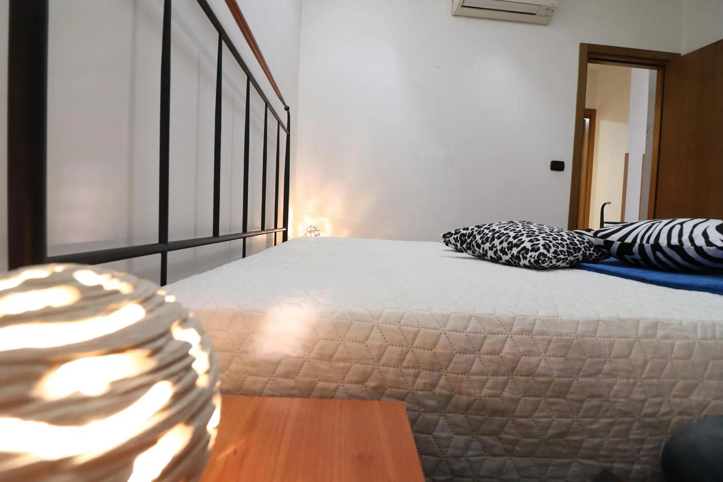 Bedroom, Bed in Casa vacanze arianna Otranto centro, Salento 6 posti