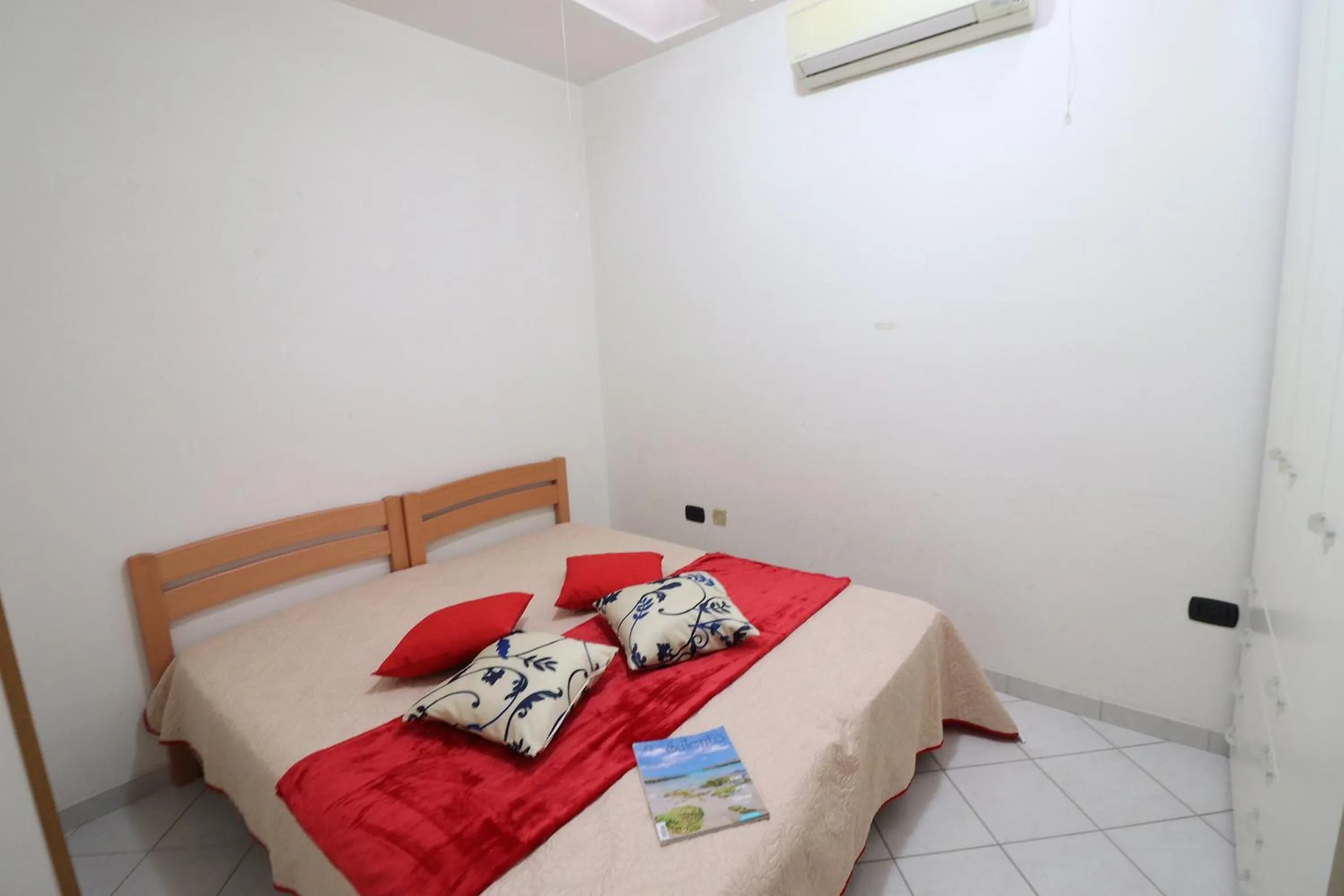 Bedroom, Bed in Casa vacanze arianna Otranto centro, Salento 6 posti