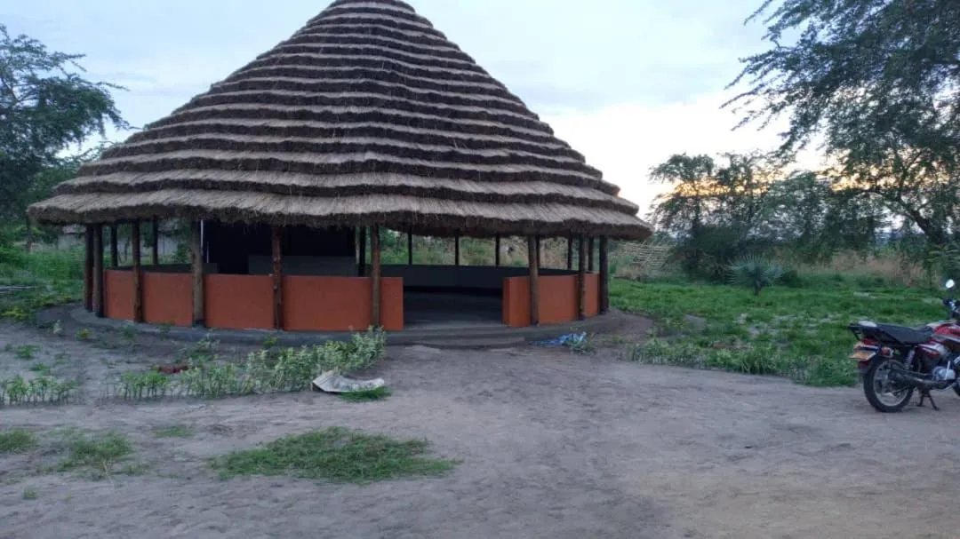 Restaurant/places to eat in Tangi Safari Lodge