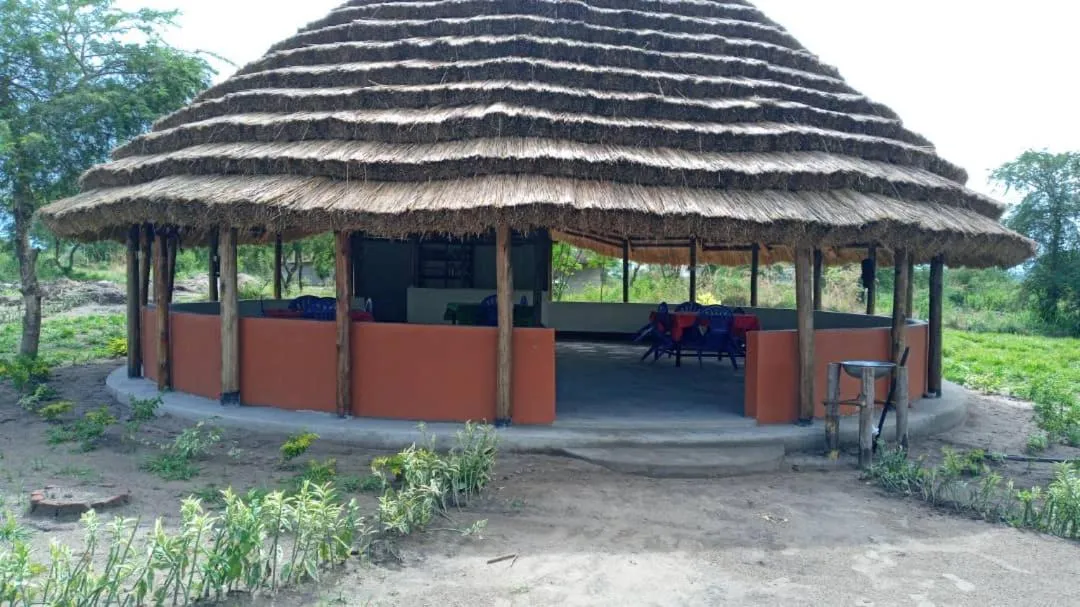 Restaurant/places to eat in Tangi Safari Lodge