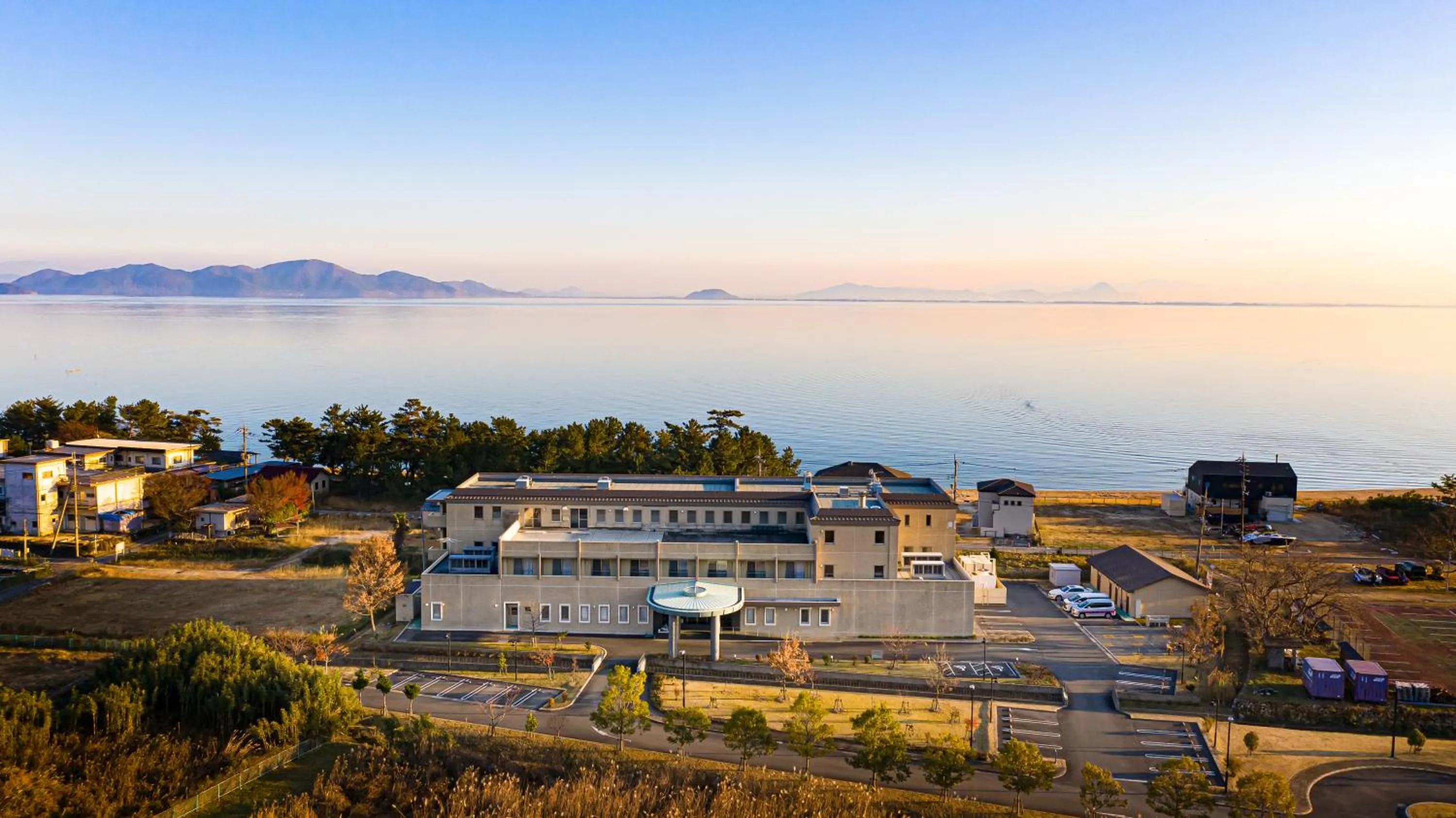 Facade/entrance in The Gran Resort Oumi Maiko