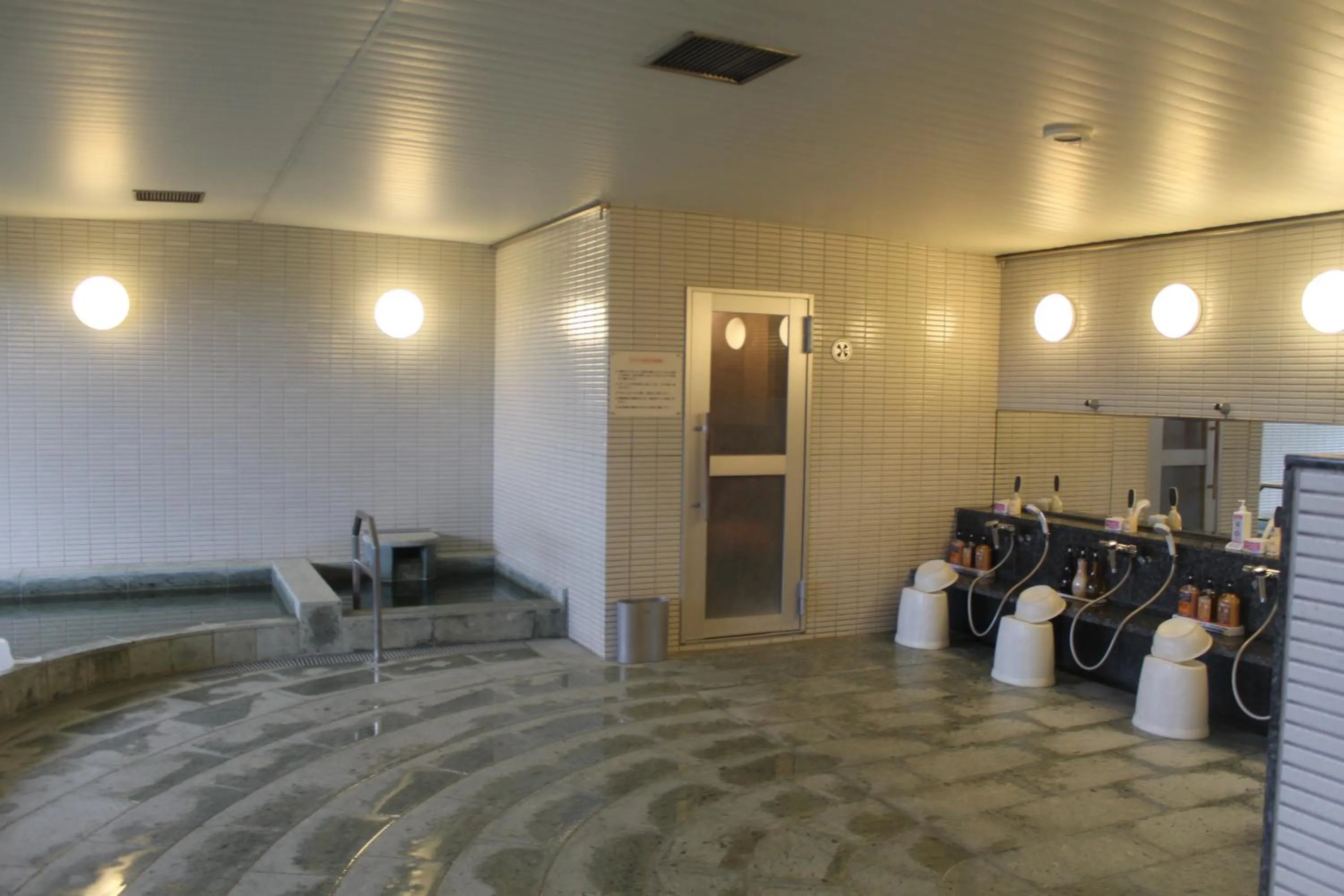 Public Bath in The Gran Resort Oumi Maiko