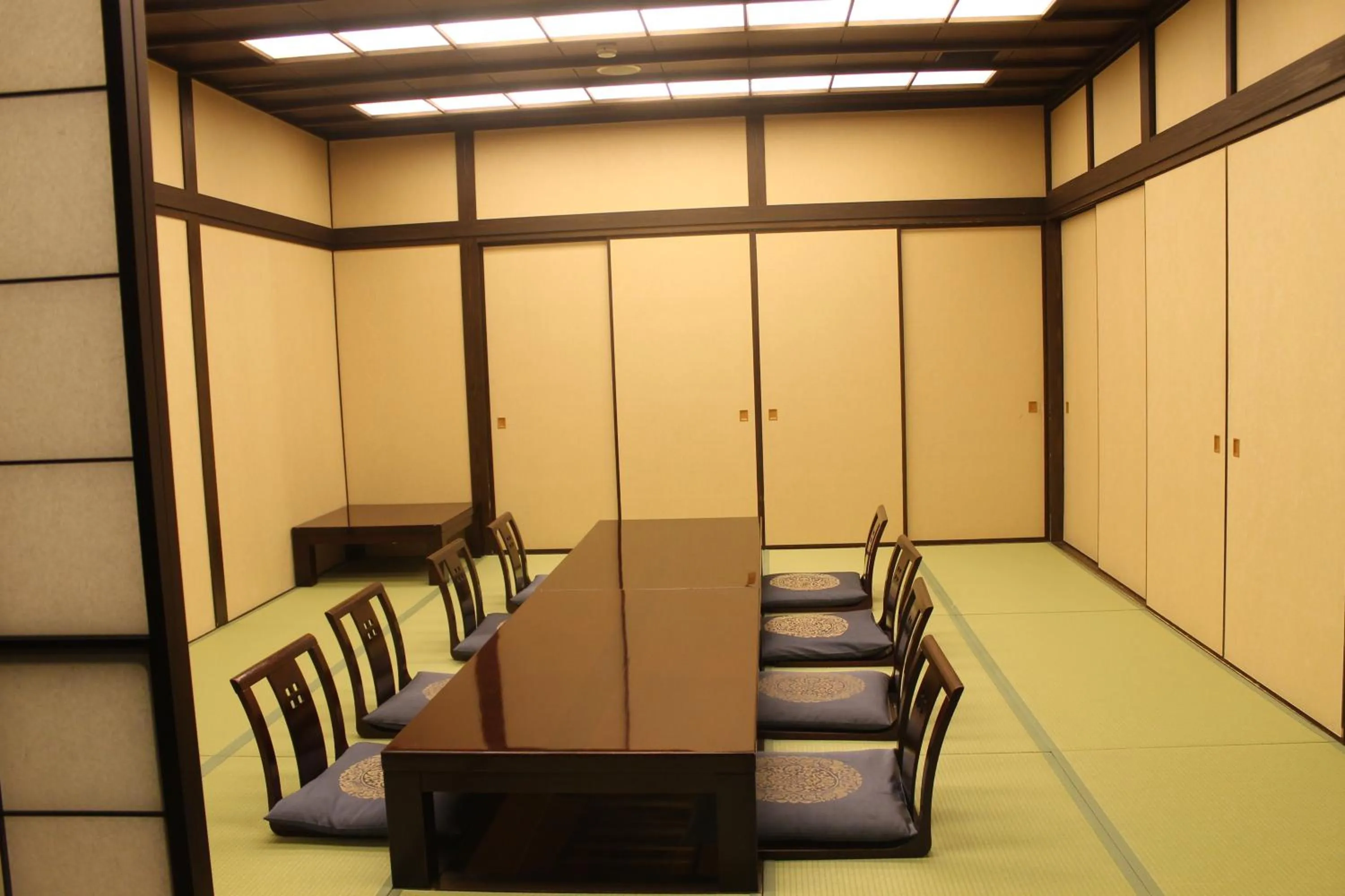 The Gran Resort Oumi Maiko