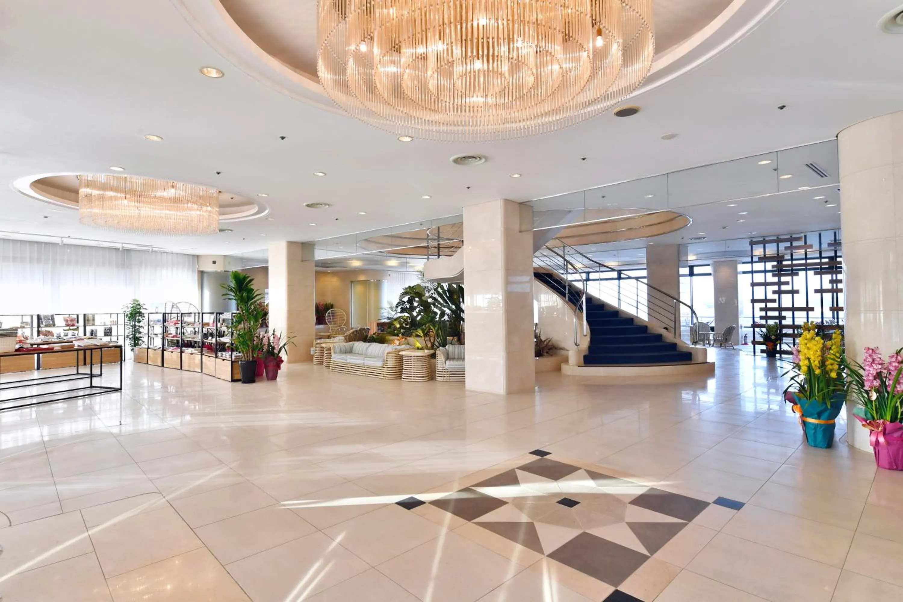 Lobby or reception in The Gran Resort Elegante Shirahama