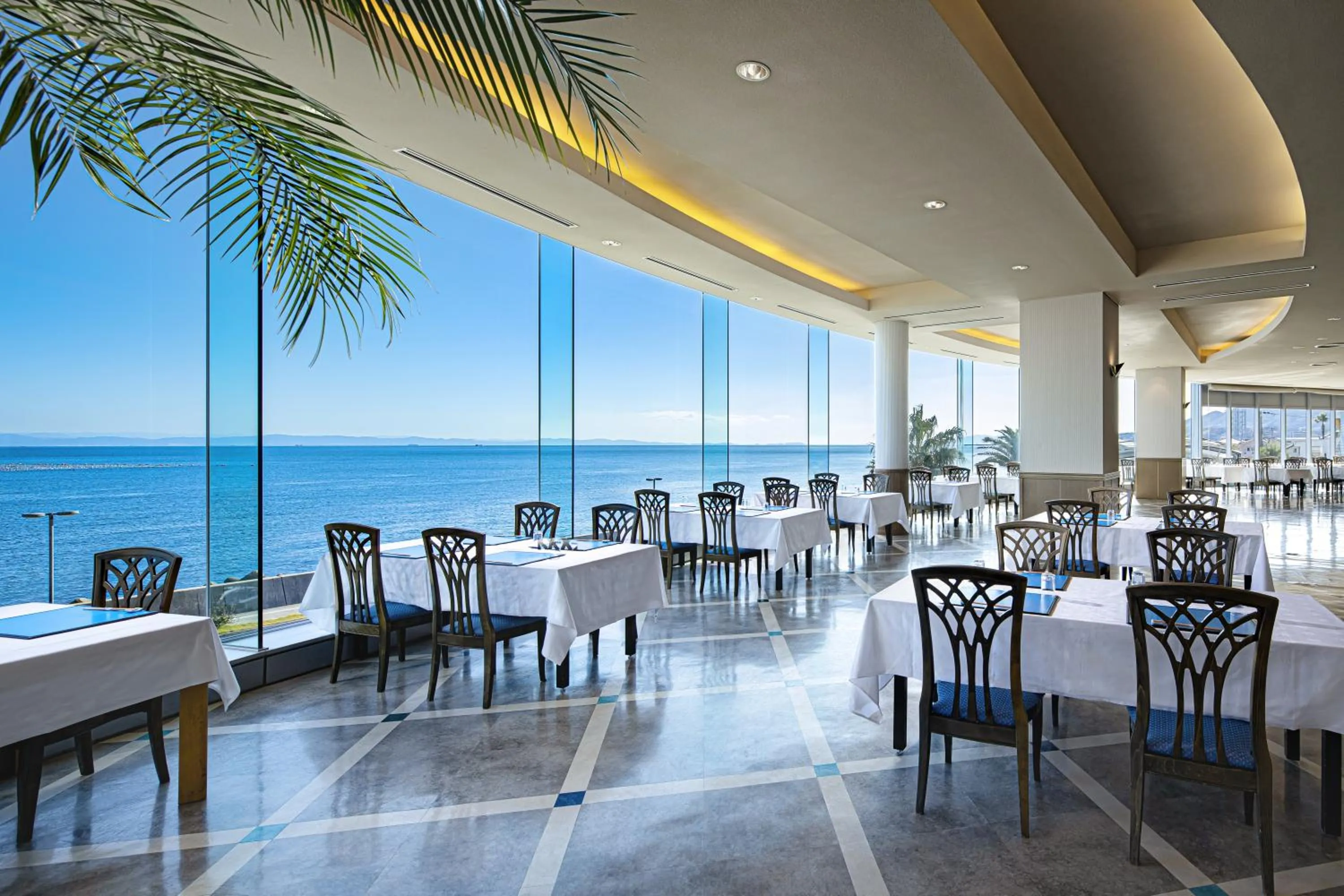 Restaurant/places to eat in The Gran Resort Elegante Awajishima