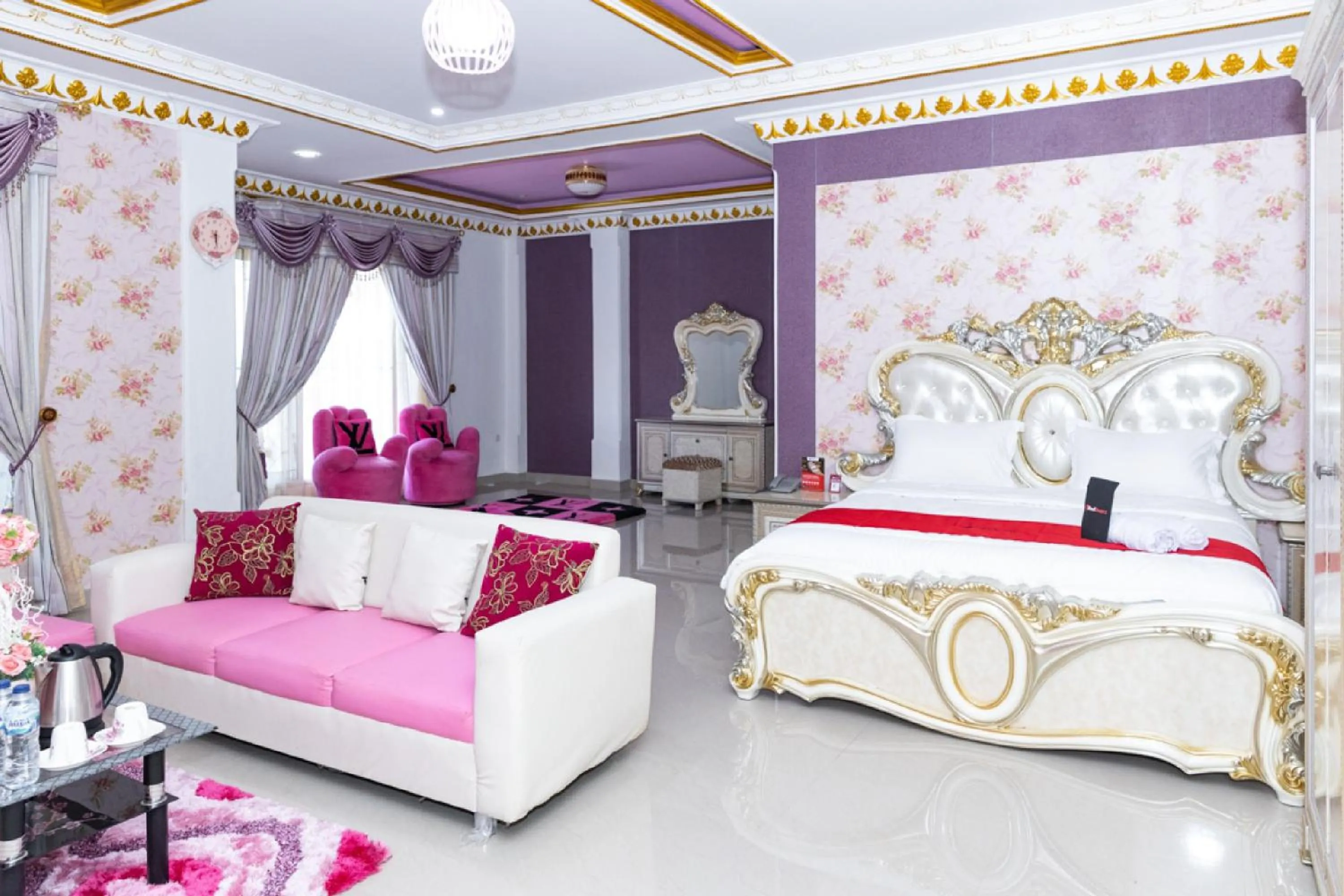 Bedroom, Bed in RedDoorz Premium @ Sea Residence Manado