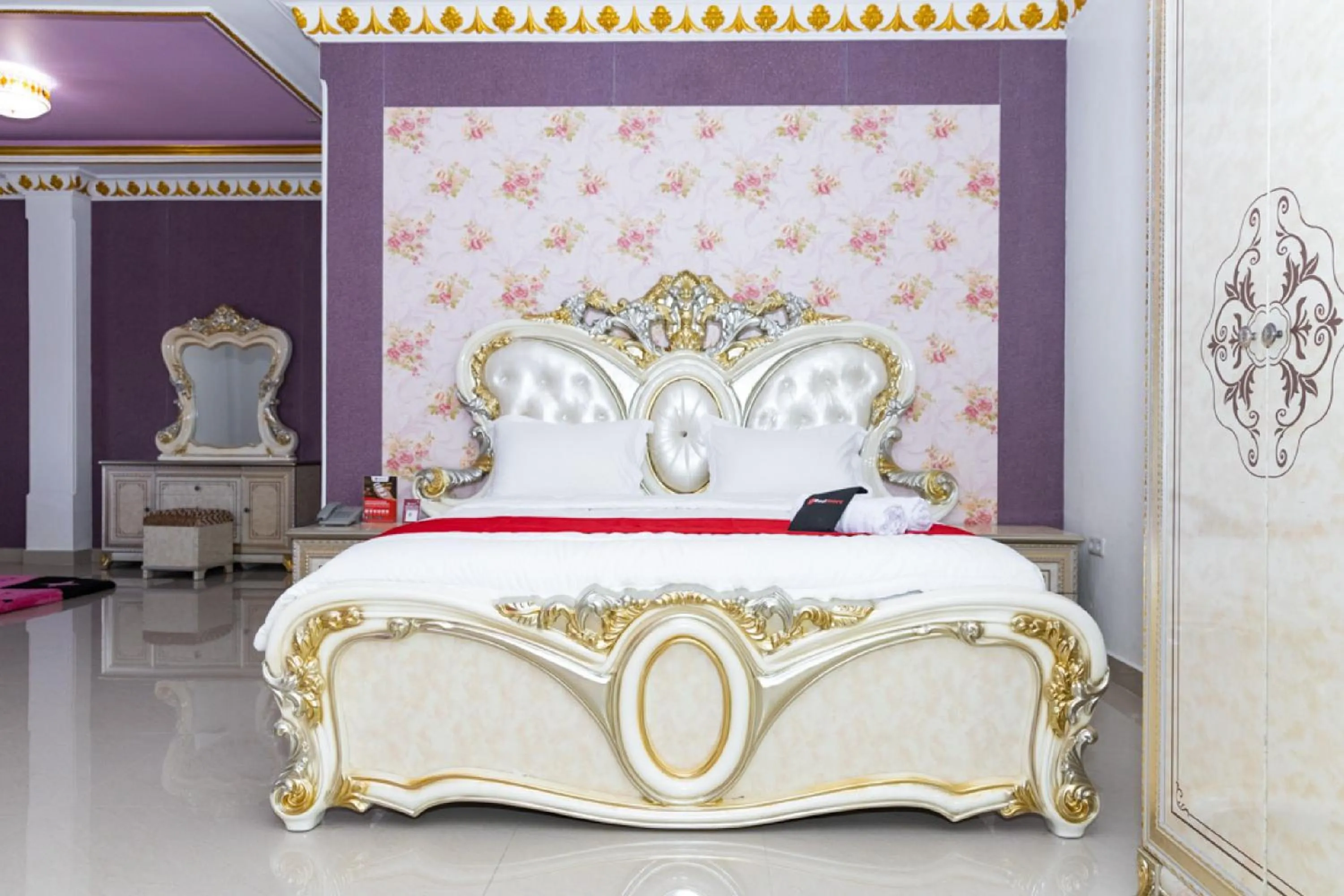 Bedroom, Bed in RedDoorz Premium @ Sea Residence Manado