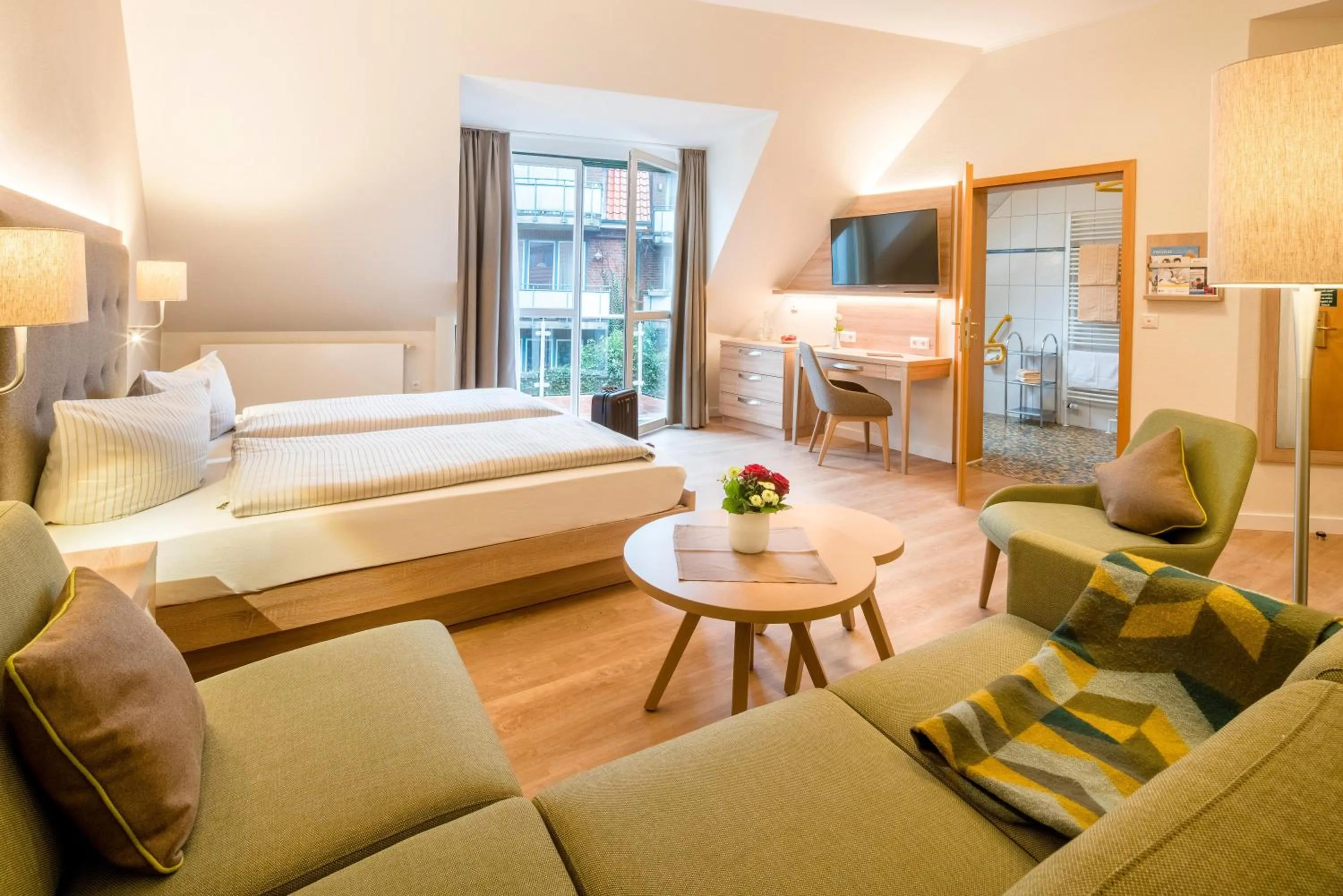 Photo of the whole room, Bed in Hotel Altes Zollhaus