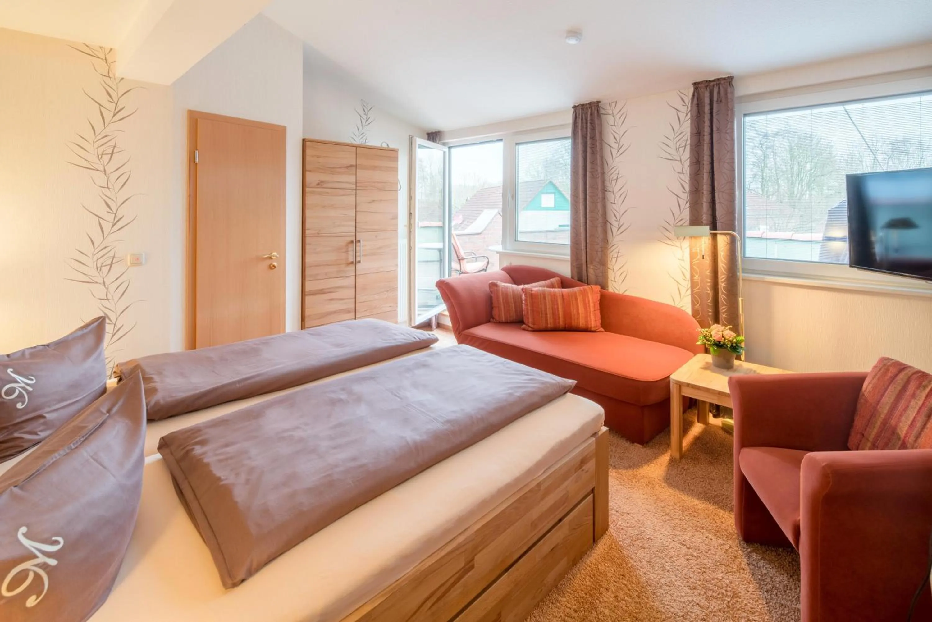 Photo of the whole room, Bed in Hotel Altes Zollhaus