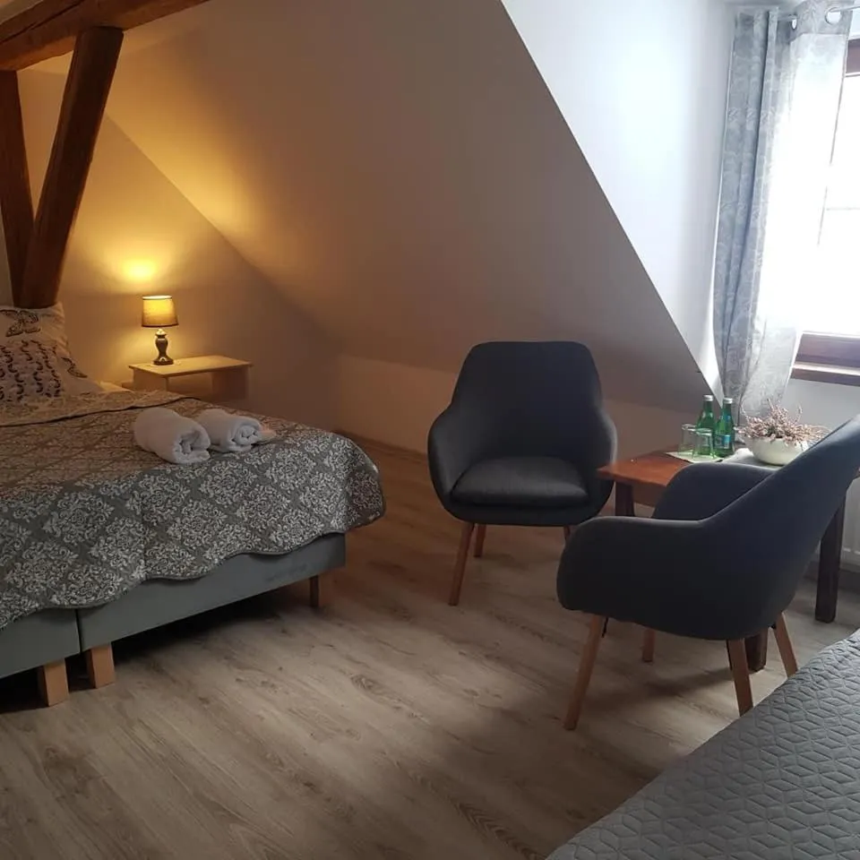 Bed in Pokoje Gościnne Art- Dworek