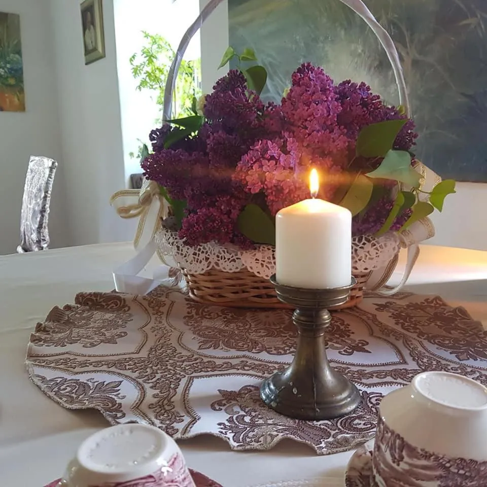 Pokoje Gościnne Art- Dworek