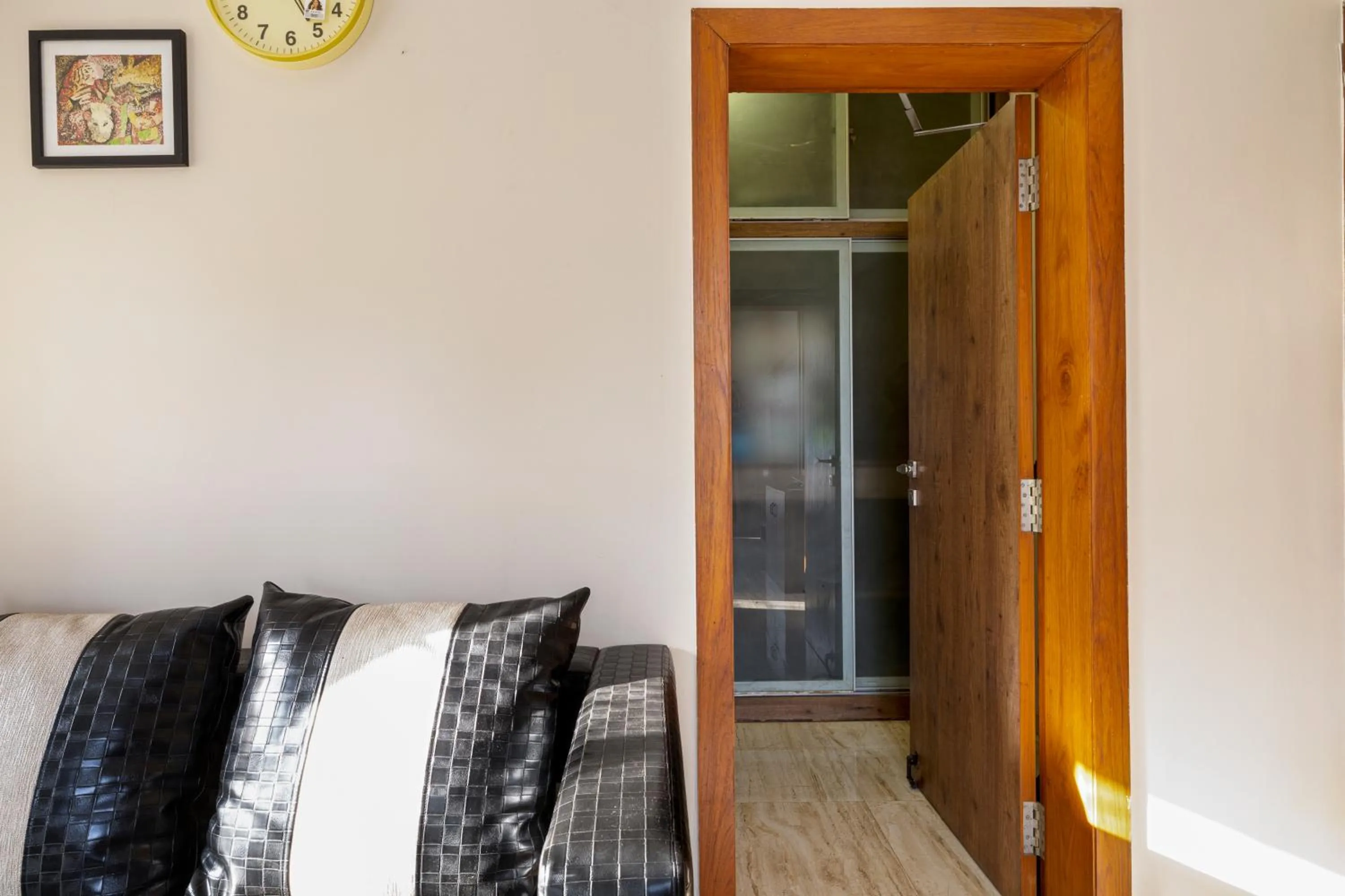 wardrobe in Geeta Bhawan Villa