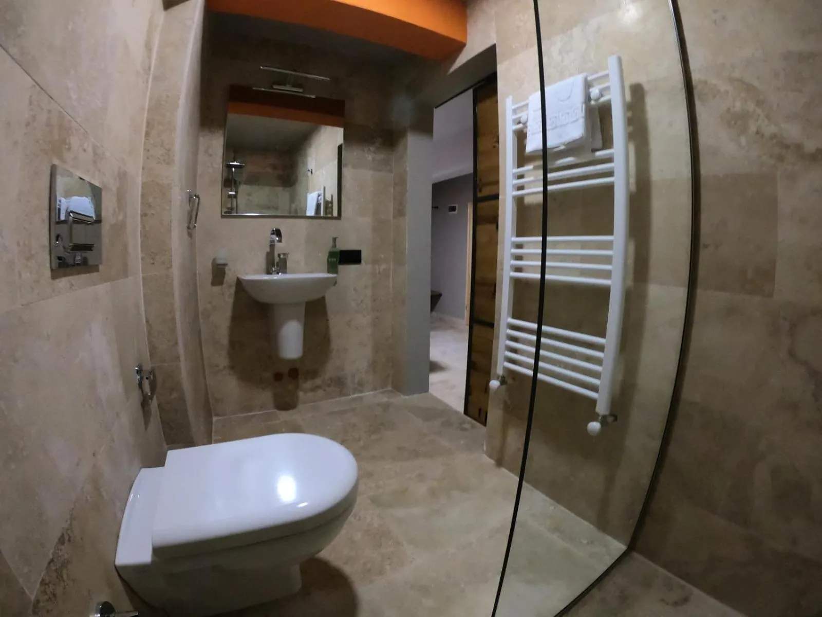 Shower in Adventure Inn Cappadocia