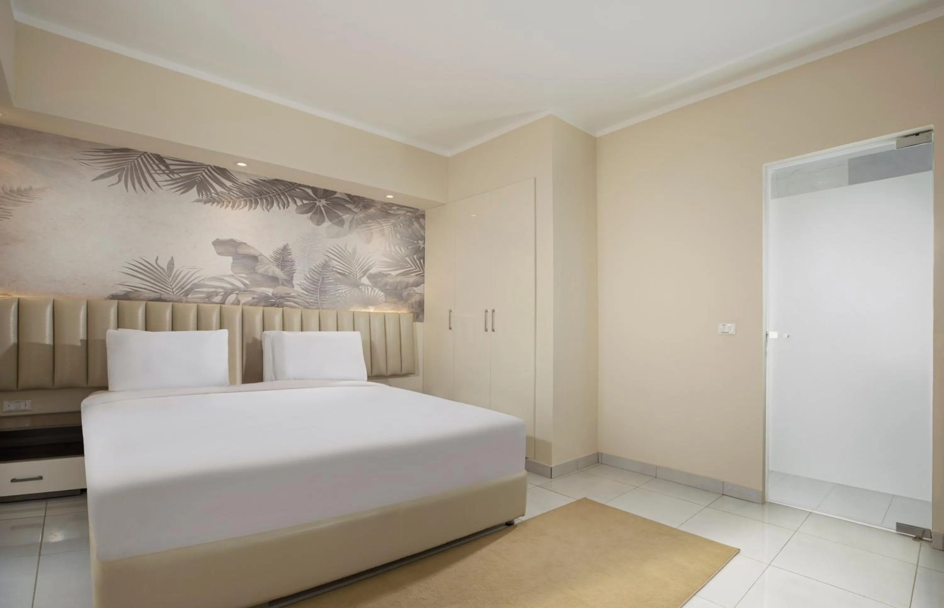 Bed in Vibotel Residence Hotel Apartments