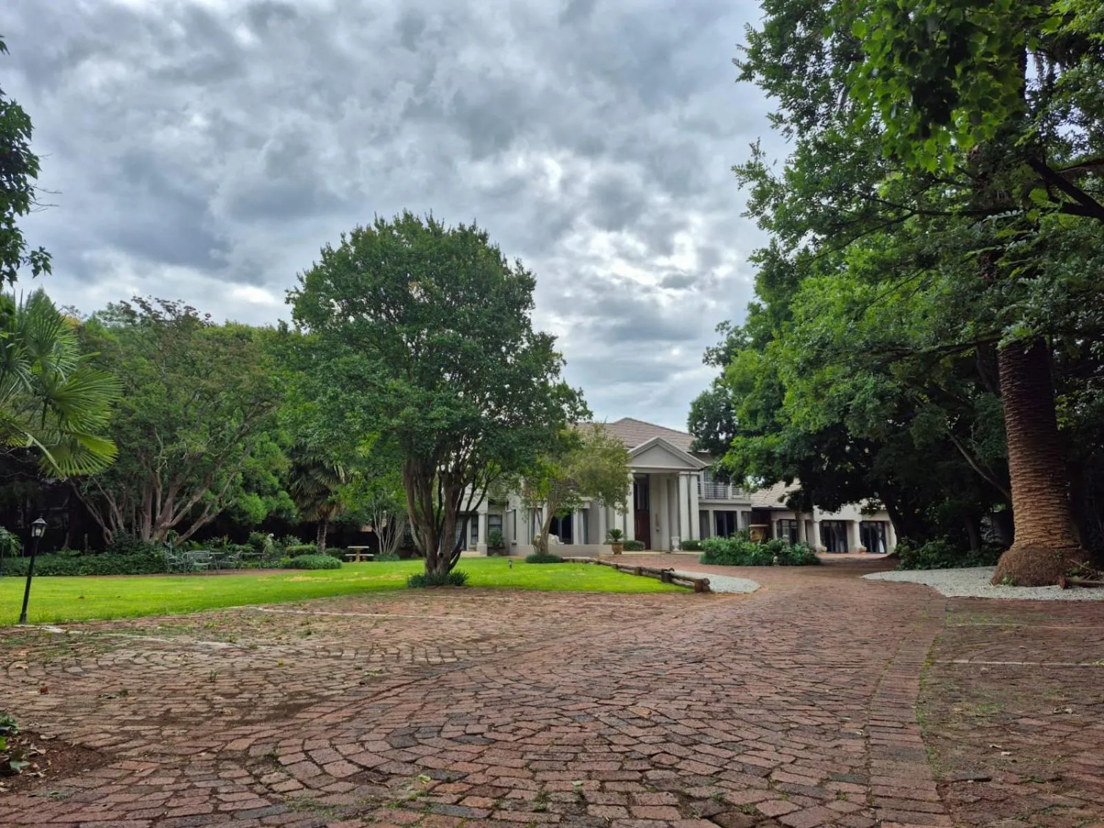 Garden view in Potch Manor Guest House