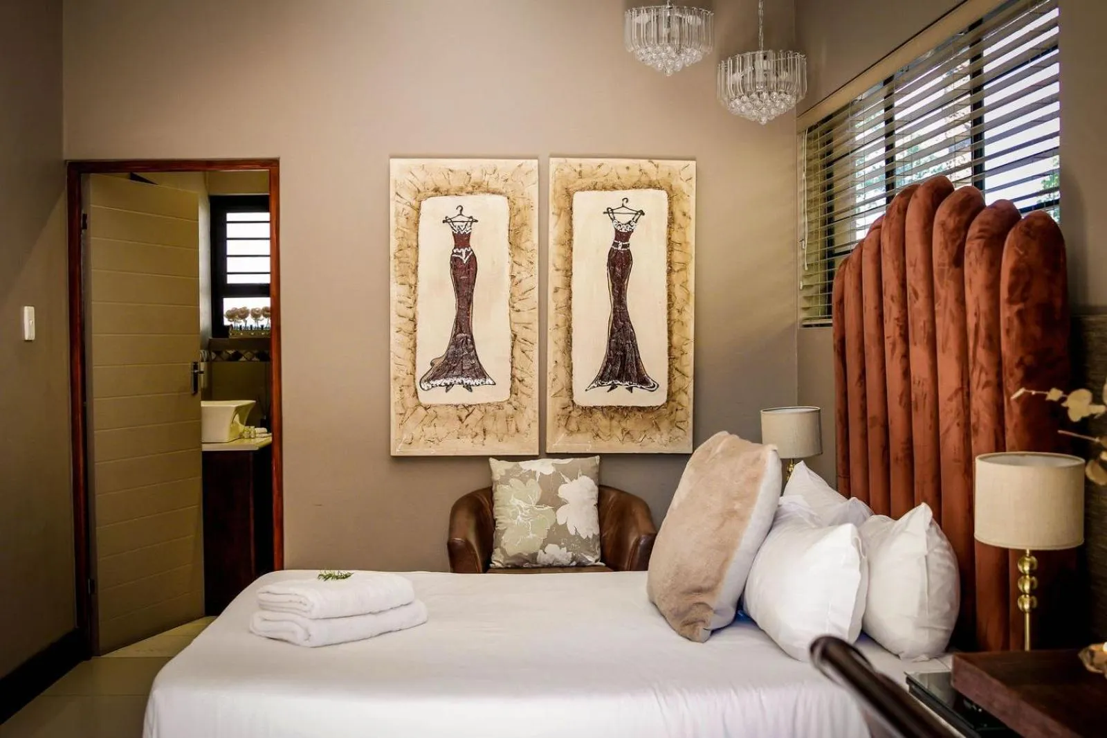 Bedroom, Bed in Potch Manor Guest House