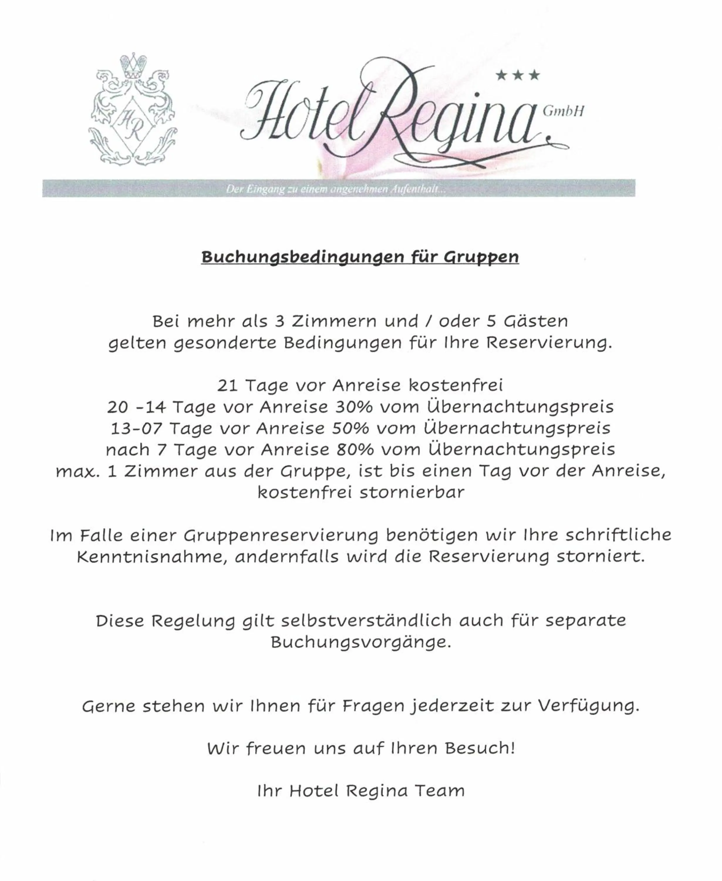 Text overlay in Hotel Regina