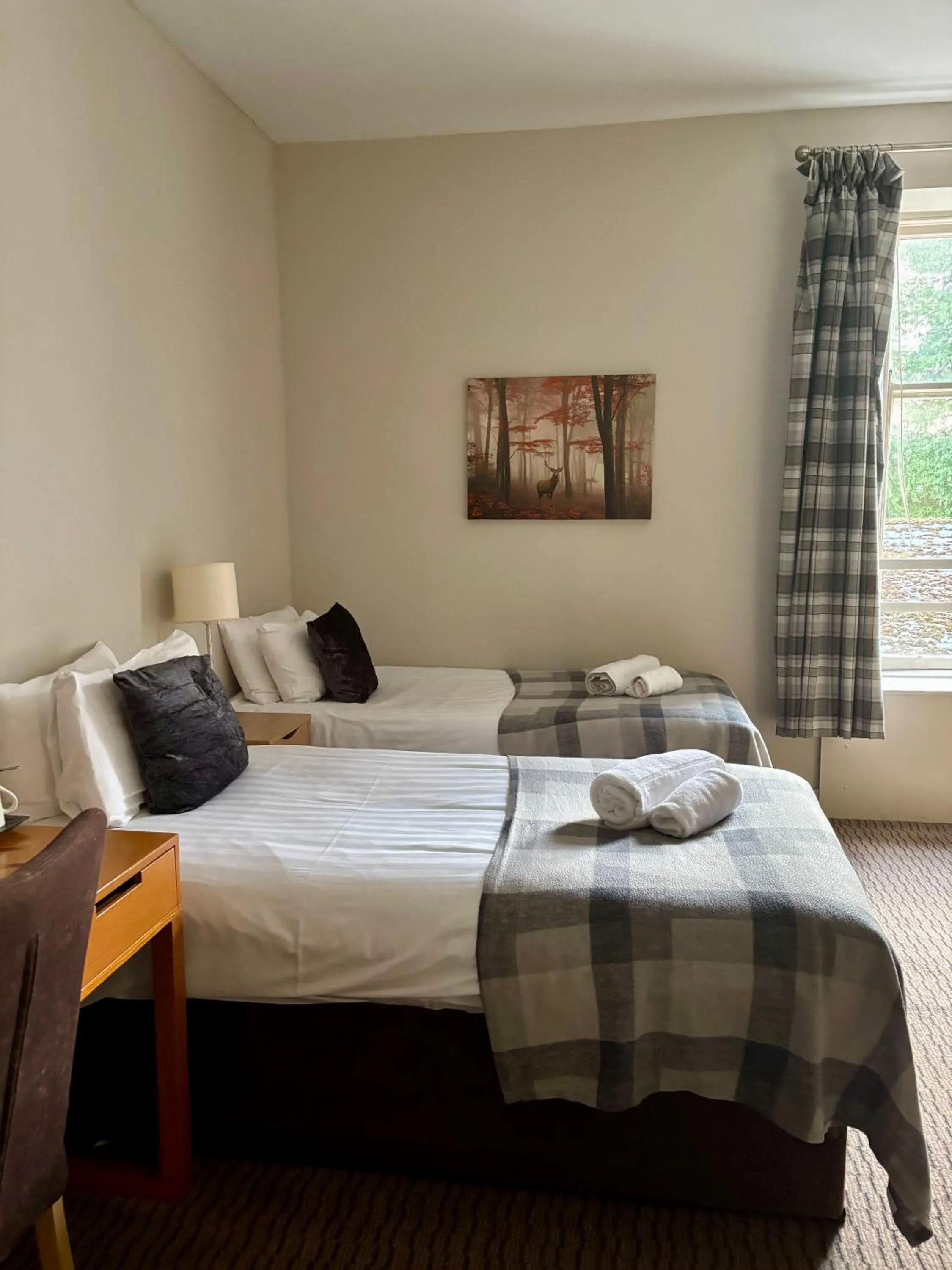 Bedroom, Bed in The Pitlochry Hydro Hotel