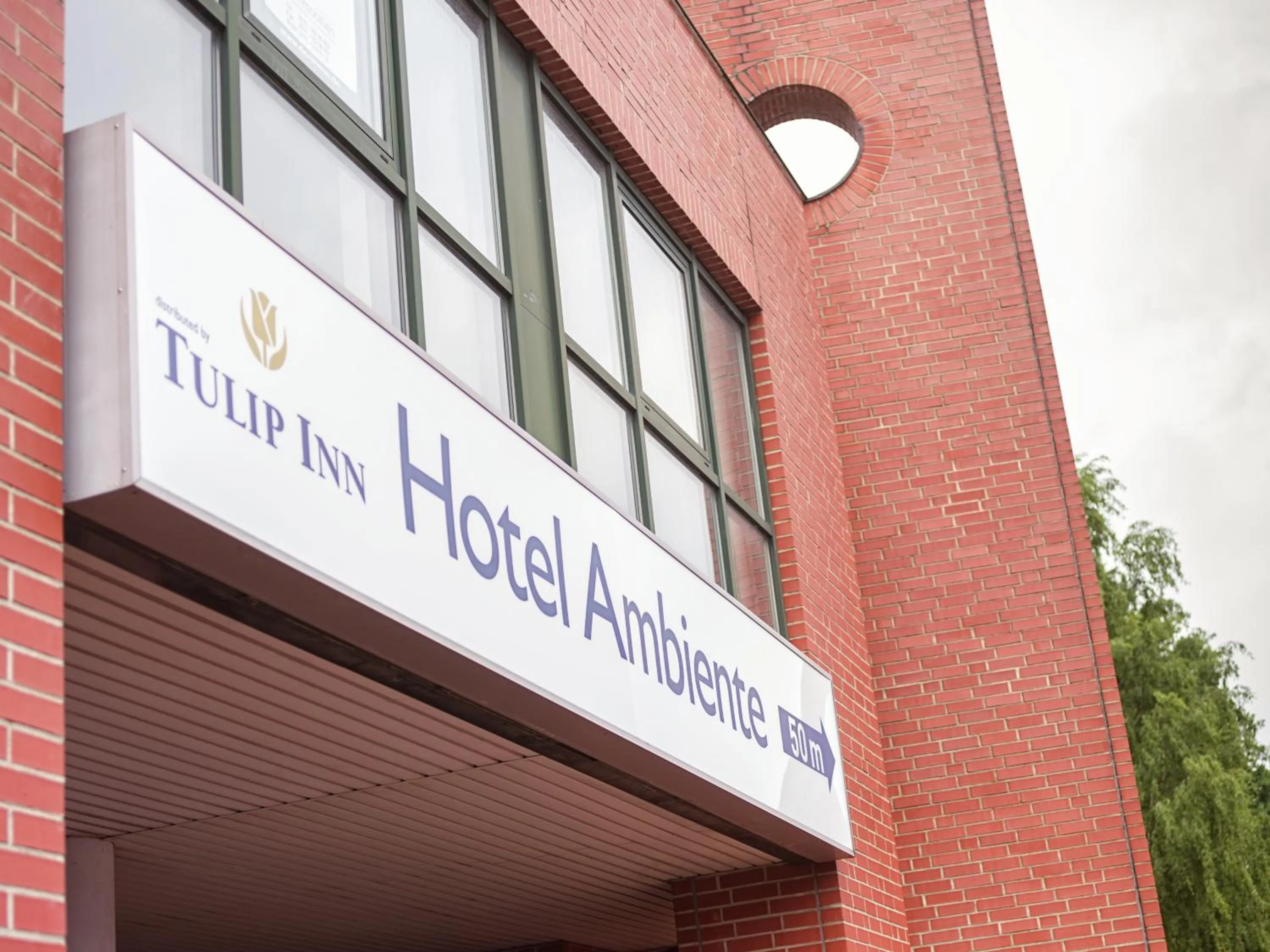 Property building in Ambiente Langenhagen Hannover by Tulip Inn