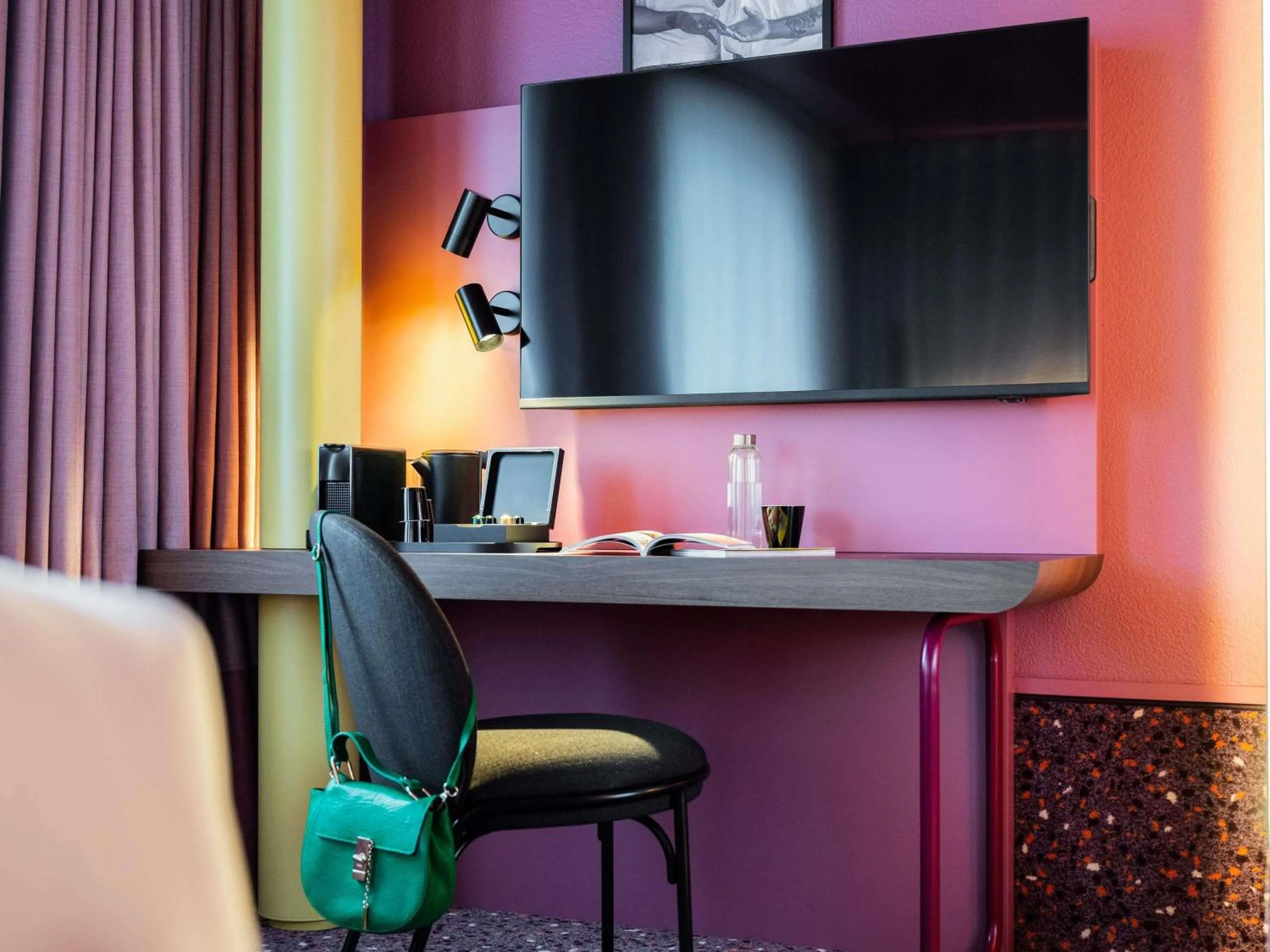 Bedroom in TRIBE Düsseldorf