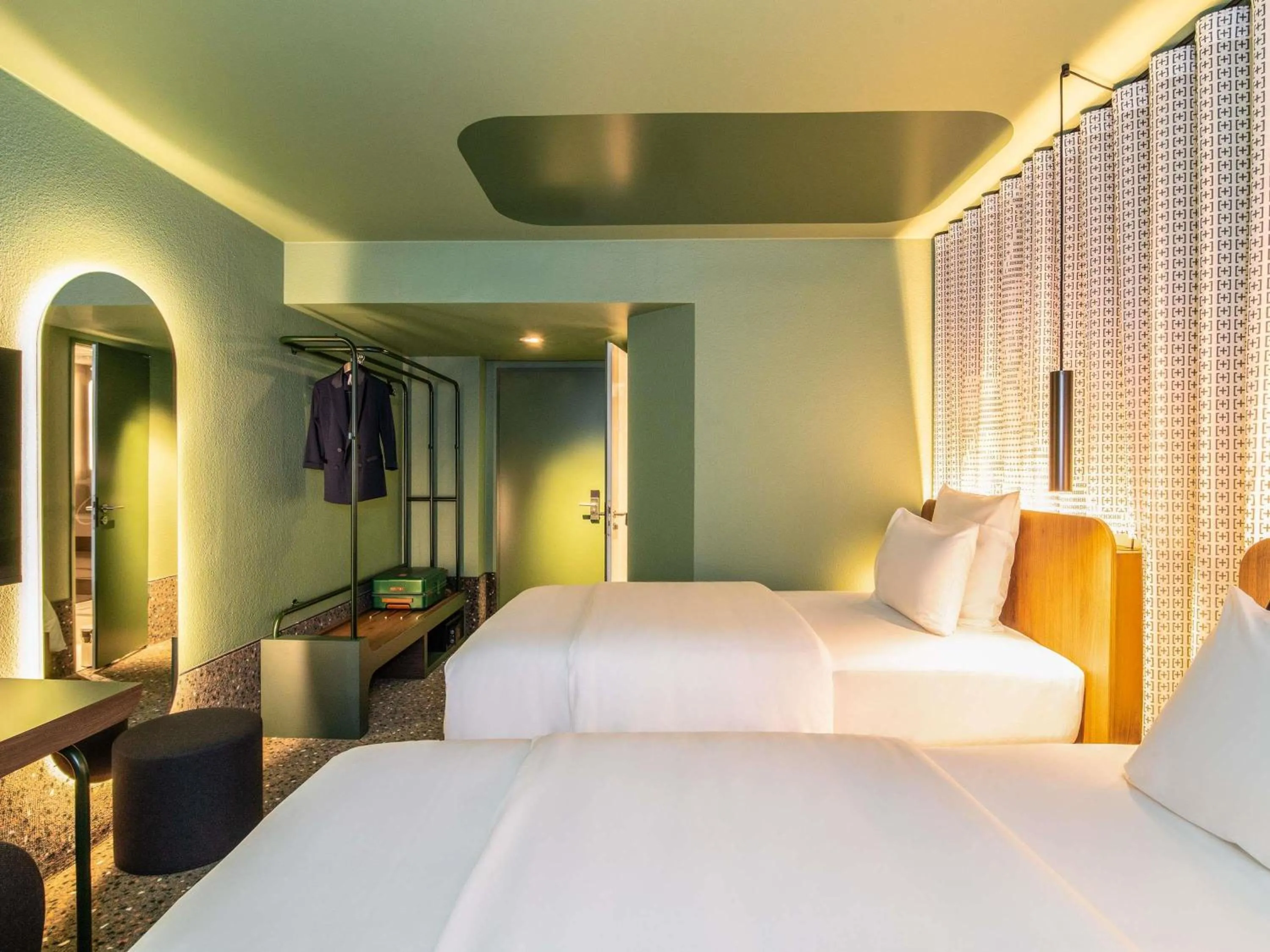 Bedroom, Bed in TRIBE Düsseldorf