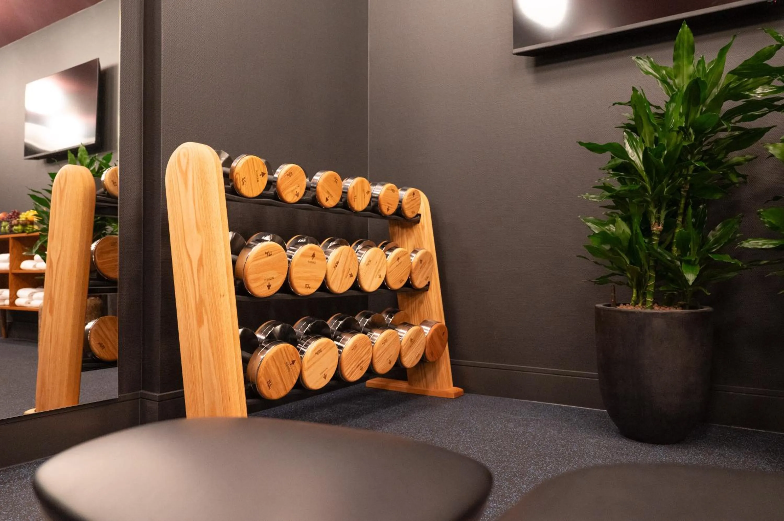 Fitness centre/facilities in TRIBE Düsseldorf