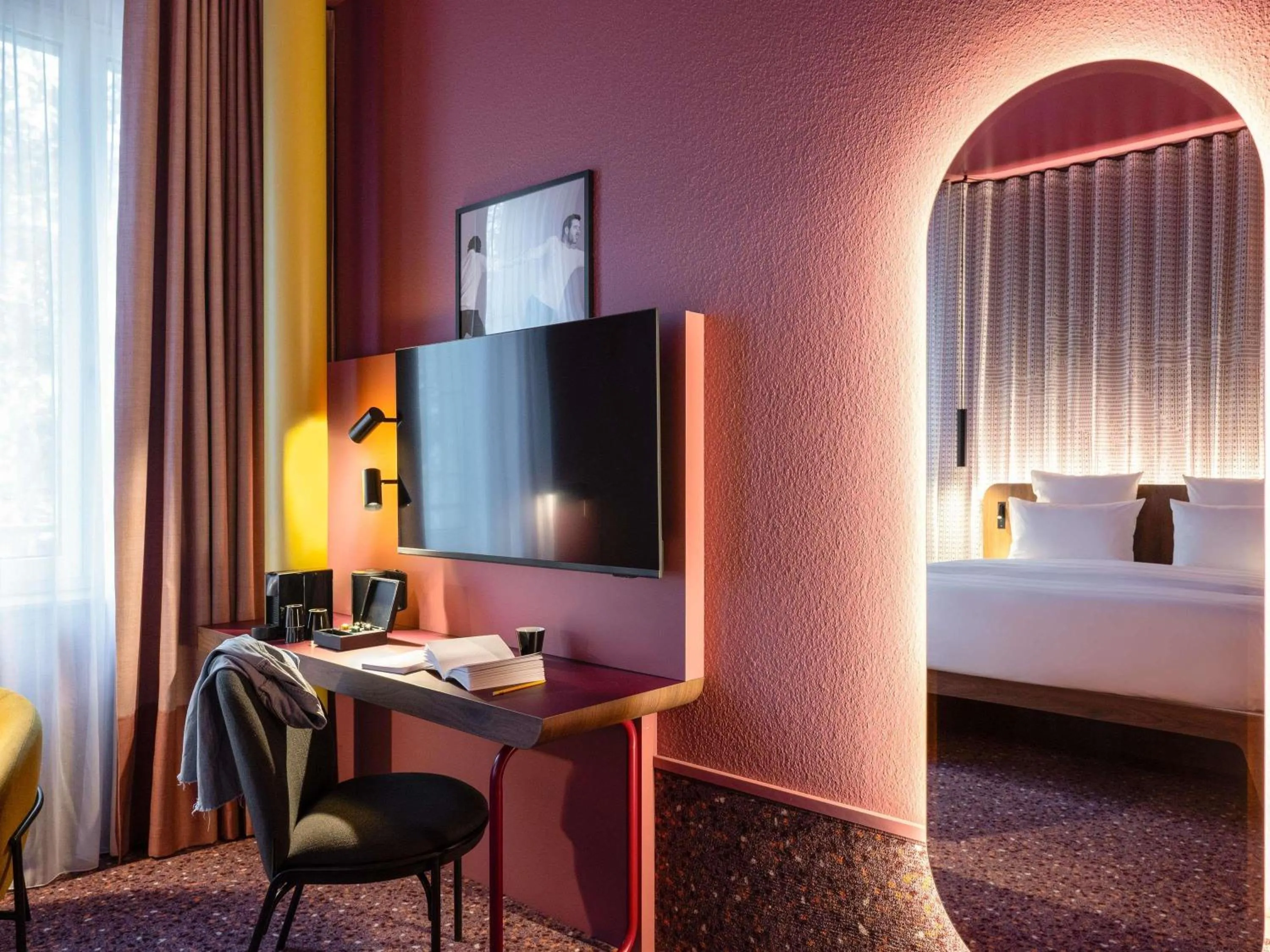 Bedroom, Bed in TRIBE Düsseldorf