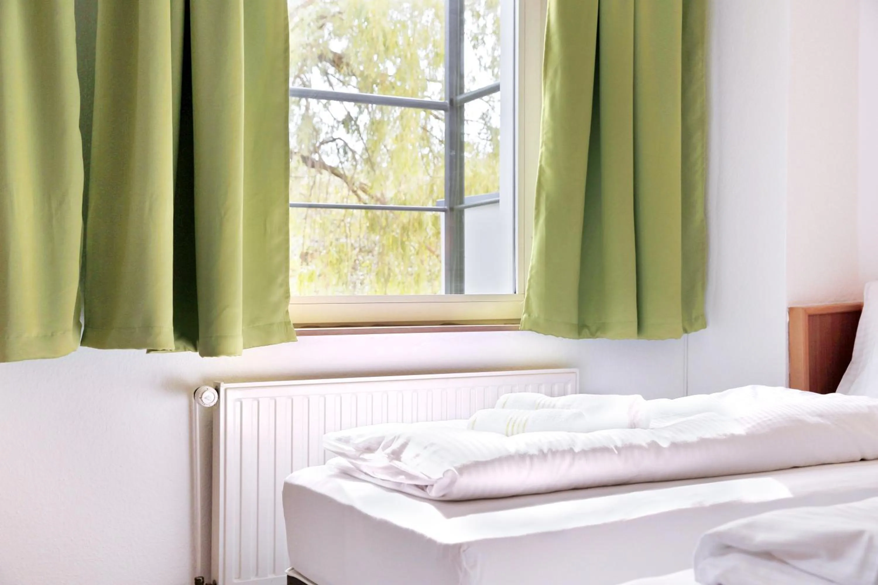 Bed in bp24 Hotel Aachen