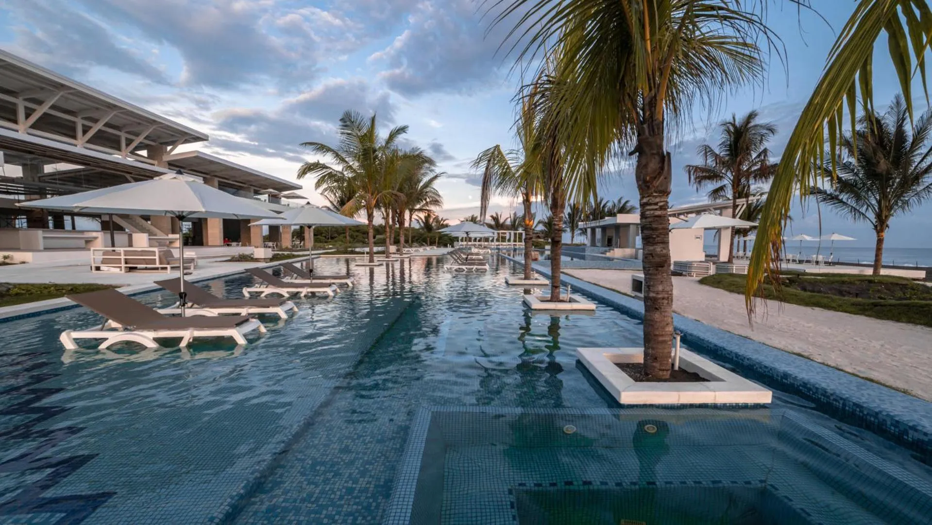 Day in Oceana Resort & Conventions