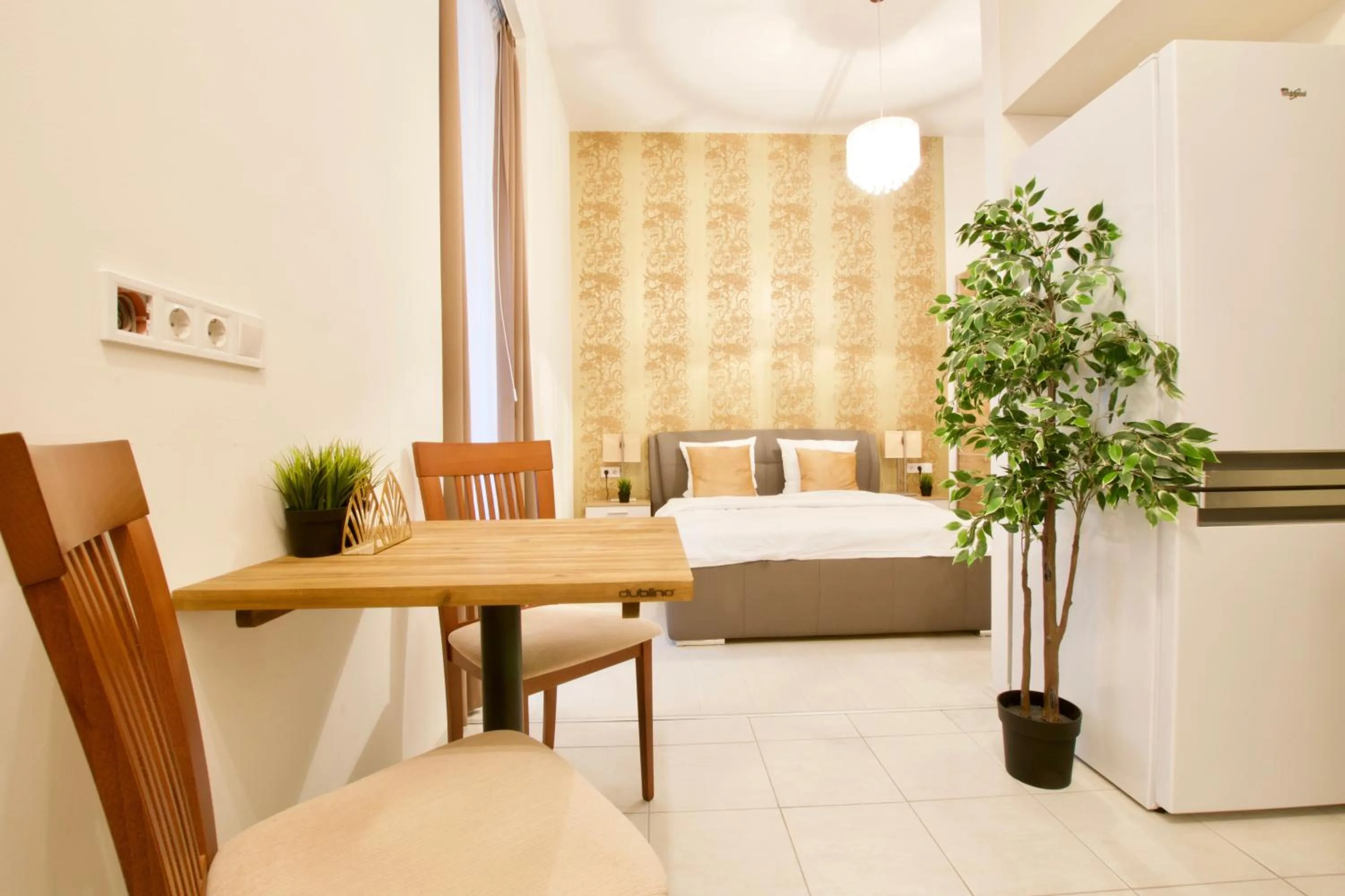 Bed in Premium Apartments by Hi5 - Elegant Suites