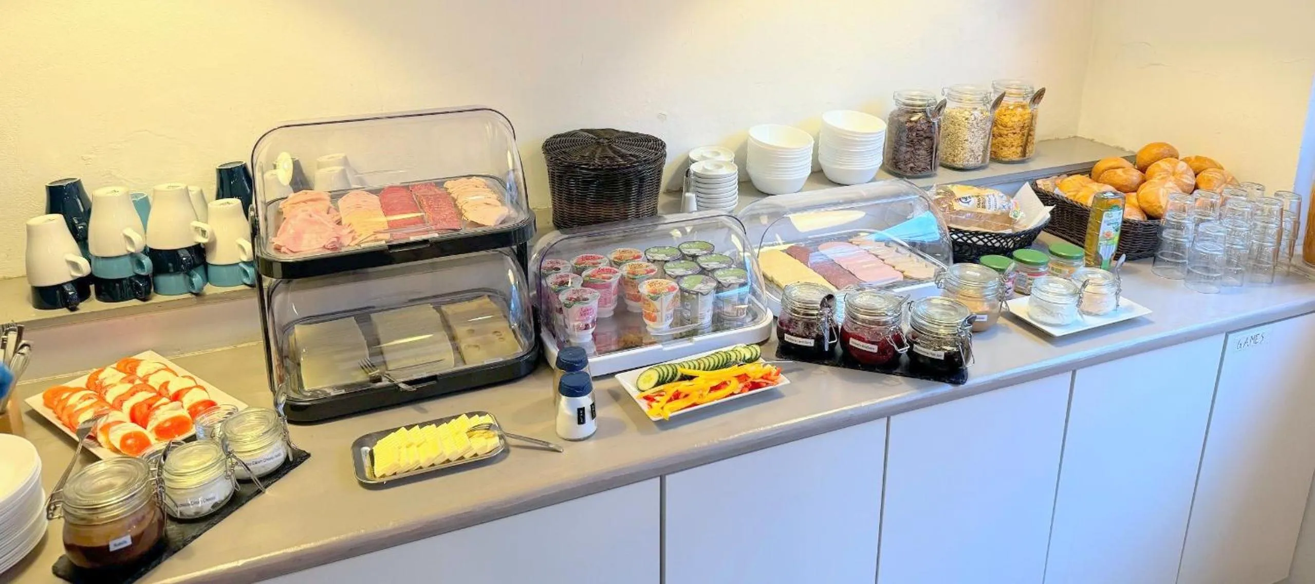 Breakfast in Townside Hostel Bremen