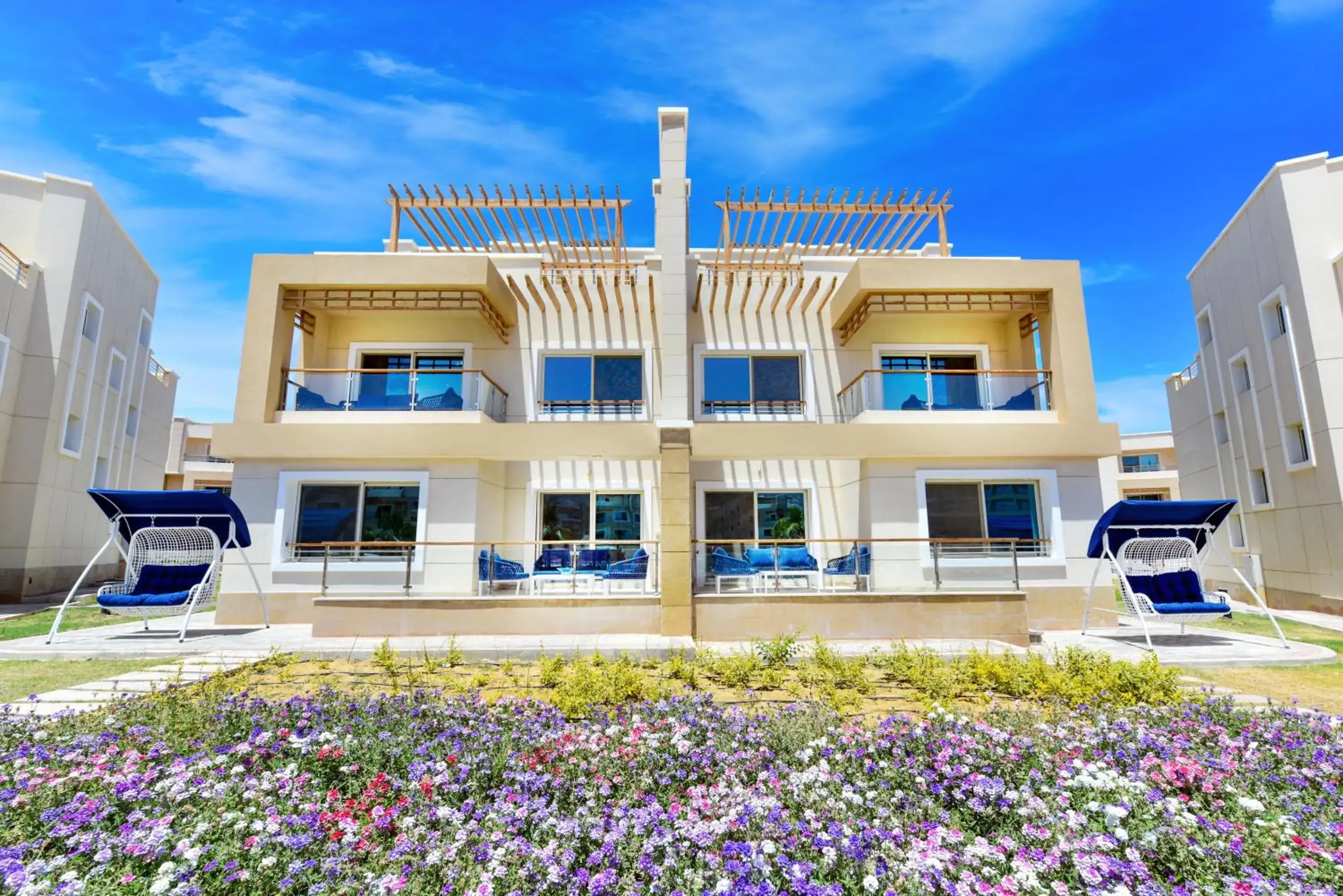 Villa Egyptian and residents only pool view in Tolip Resort El Galala Majestic Villa Egyptian and residents only pool view in Tolip Resort El Galala Majestic