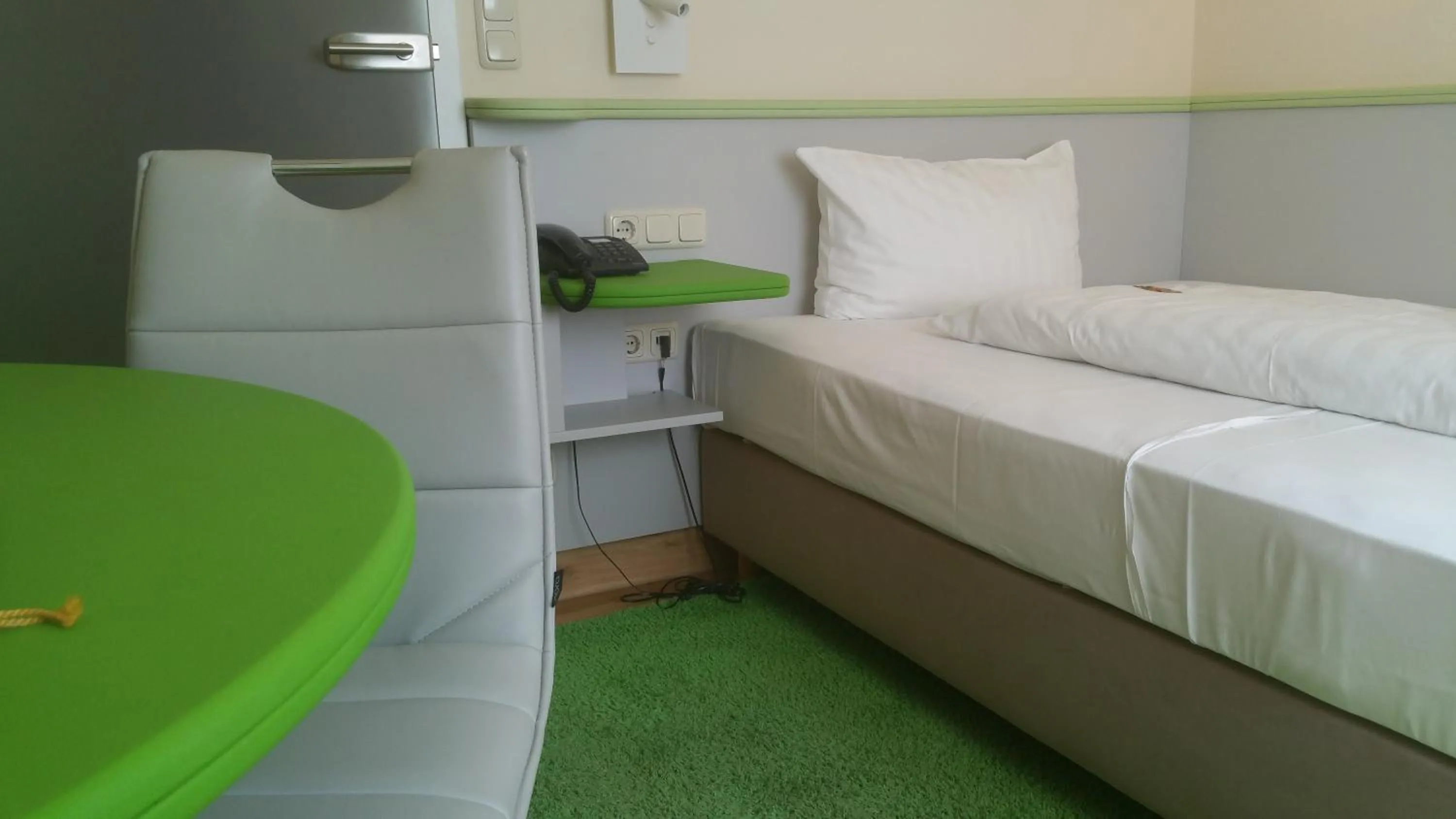 Bed in Hotel Cristal