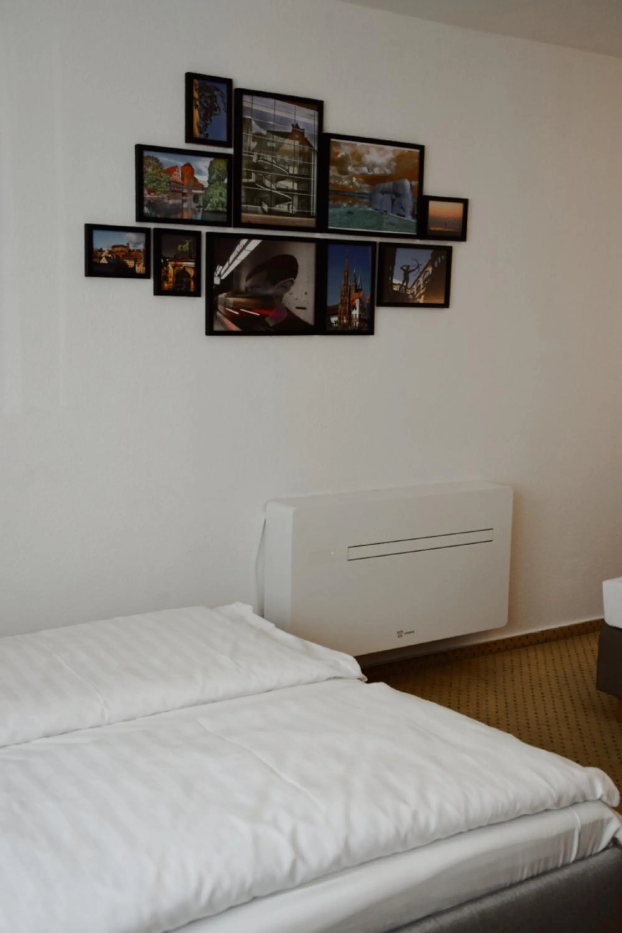 Photo of the whole room, Bed in Hotel Cristal