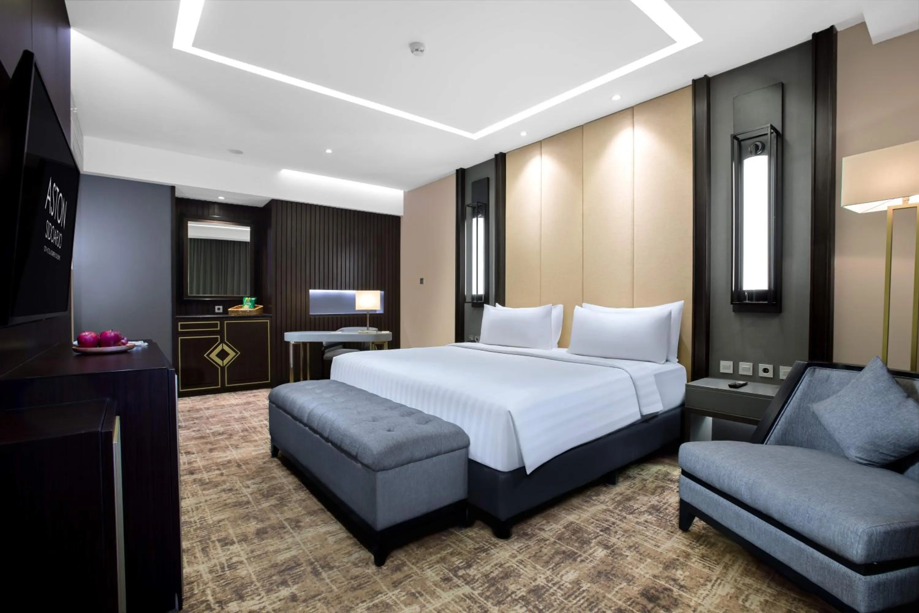 Bedroom, Bed in Aston Sidoarjo City Hotel & Conference Center