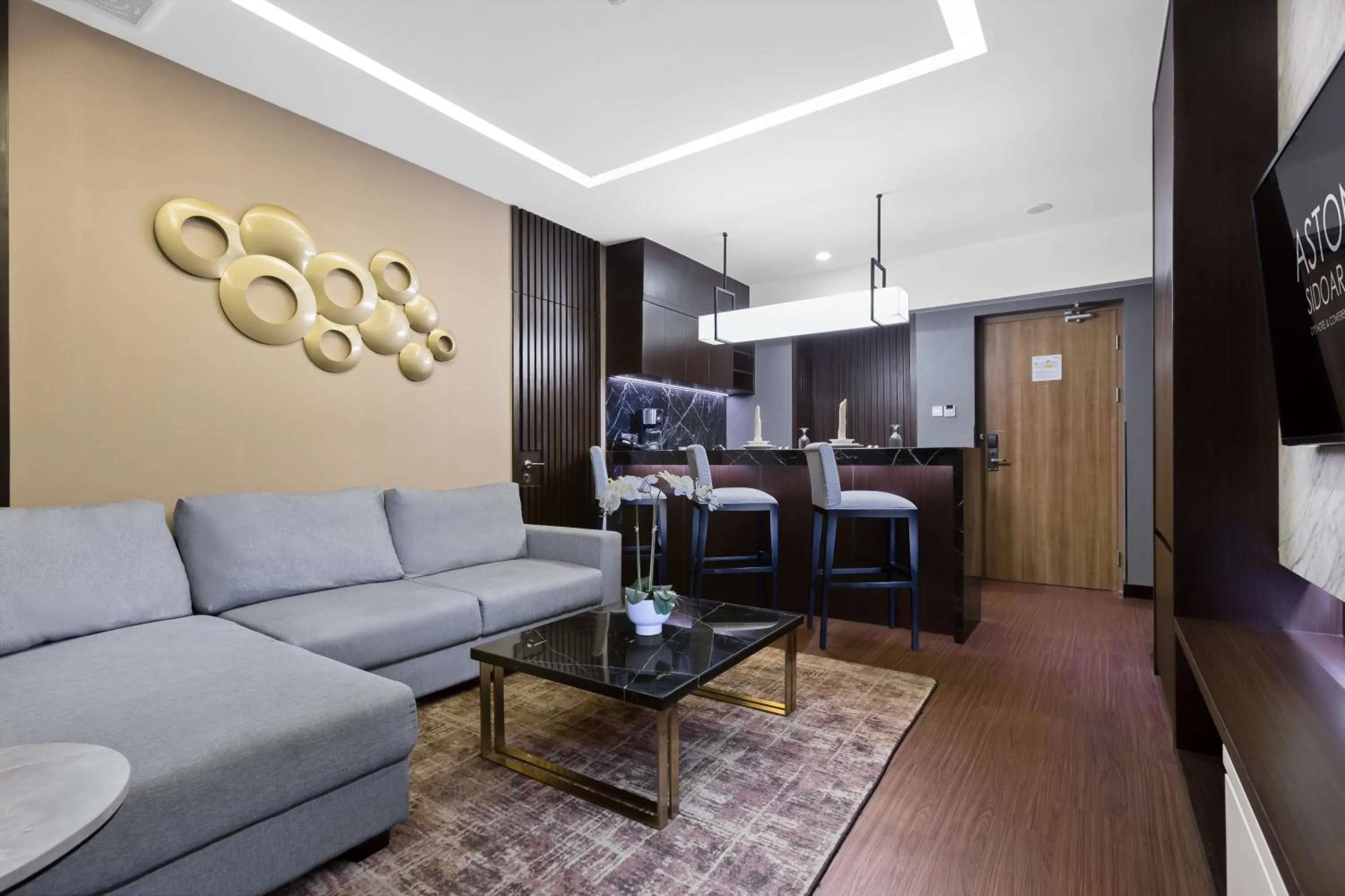 Seating area in Aston Sidoarjo City Hotel & Conference Center