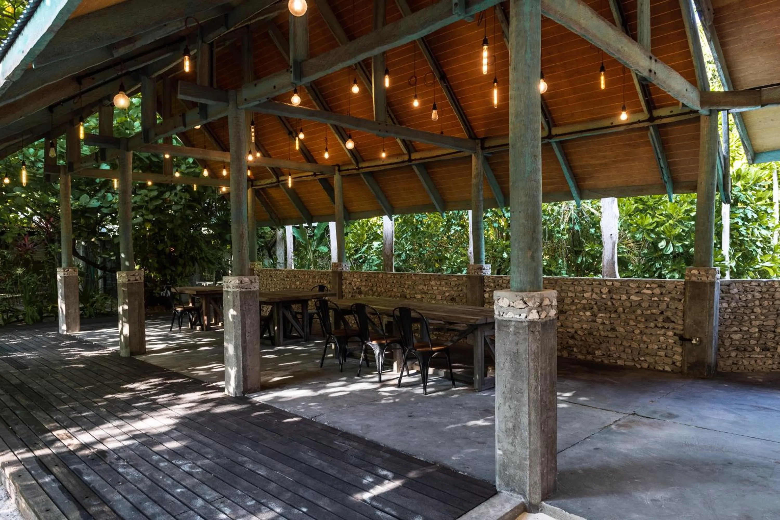 Restaurant/places to eat in Mi Lugar Maldives