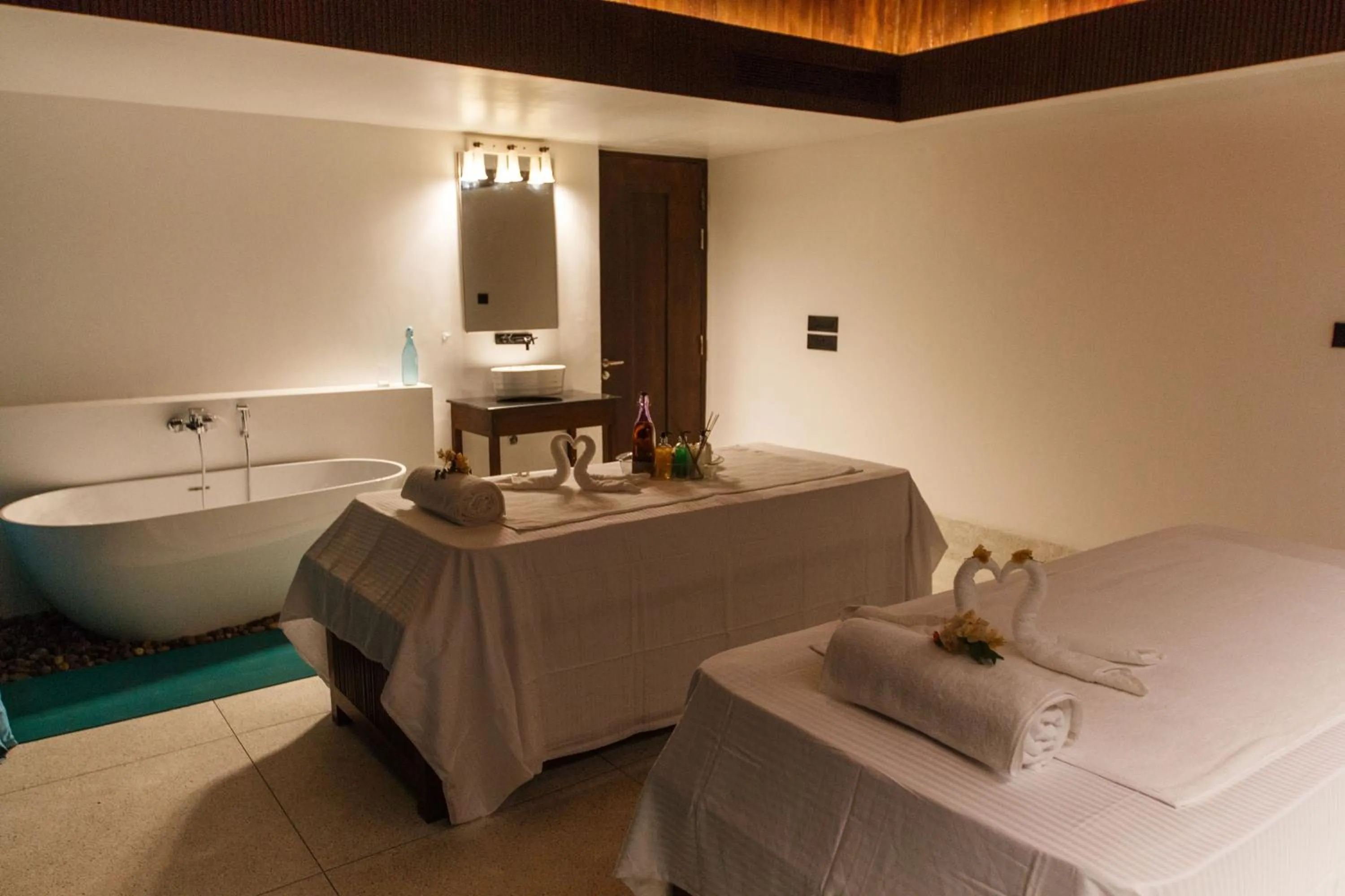 Massage, Bed in Symphony Samudra Beachside Jungle Resort And Spa