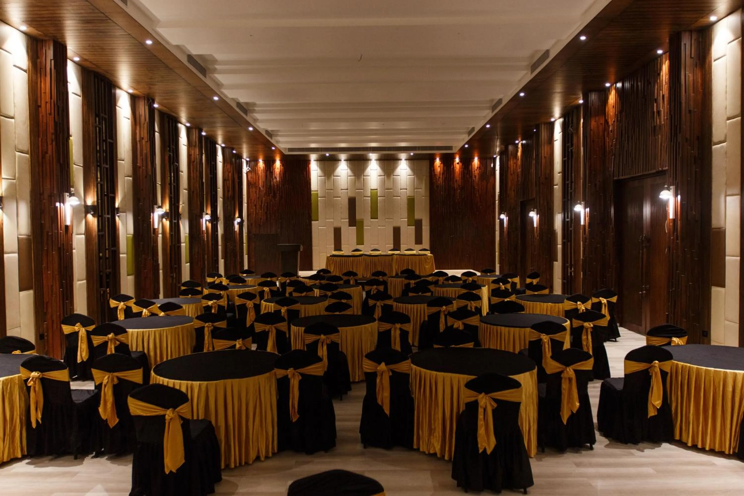 Business facilities in Symphony Samudra Beachside Jungle Resort And Spa