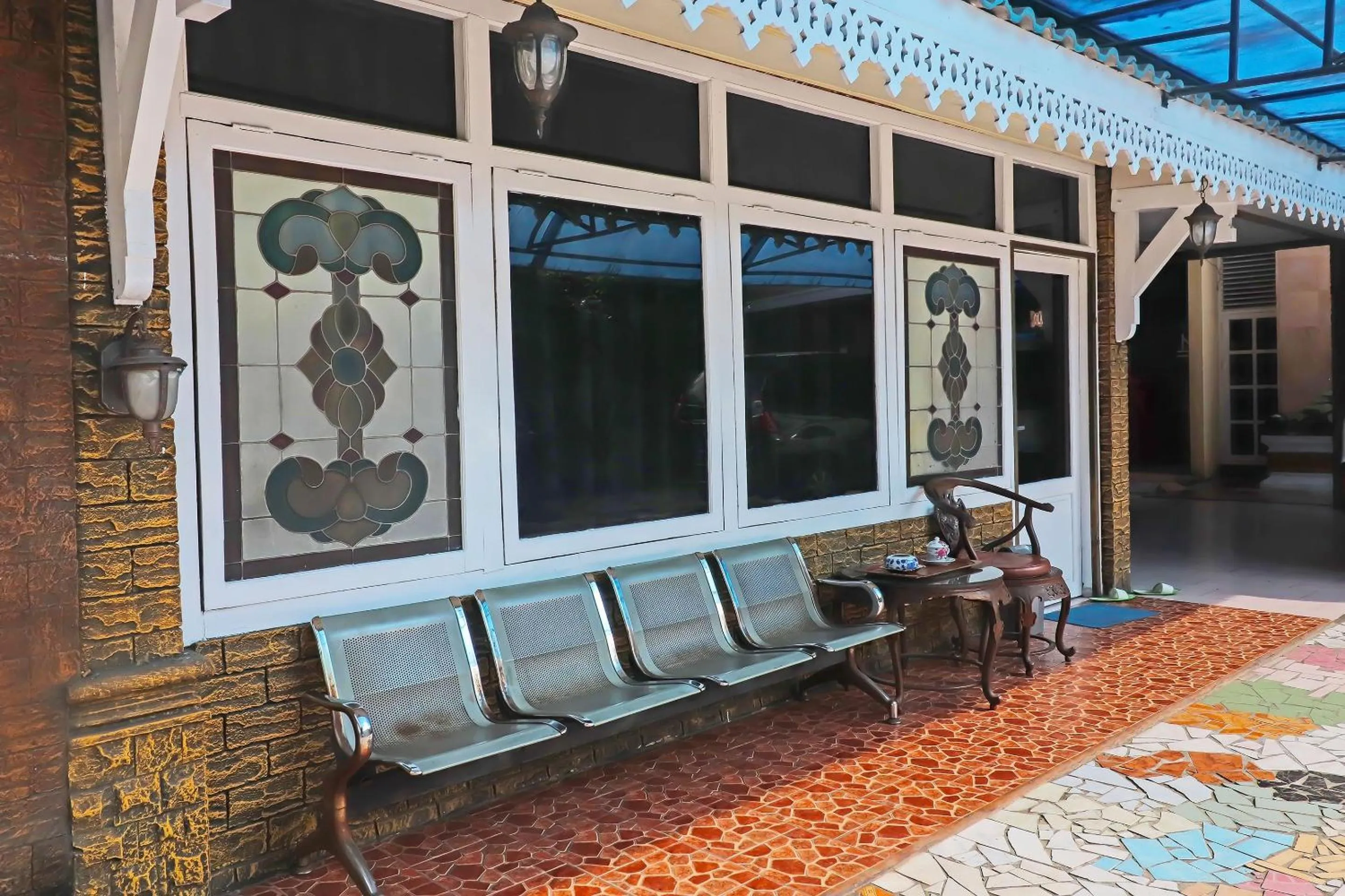 Lobby or reception in OYO 2899 Ardilia Bandara Syariah