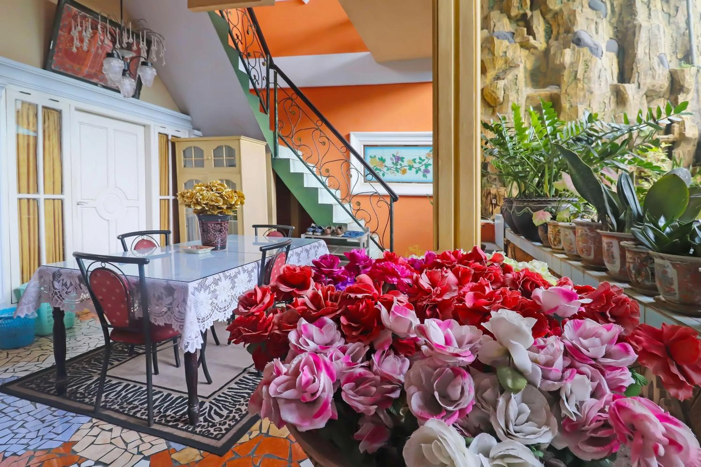 Lobby or reception in OYO 2899 Ardilia Bandara Syariah