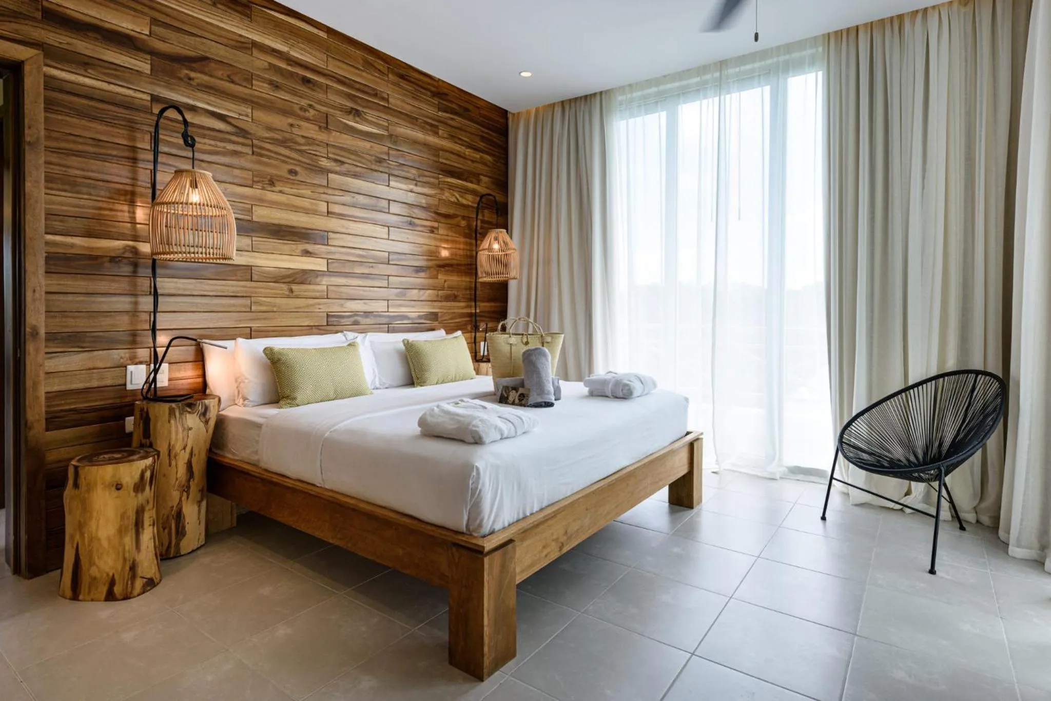 Bed in Saman Boutique Hotel By Mint
