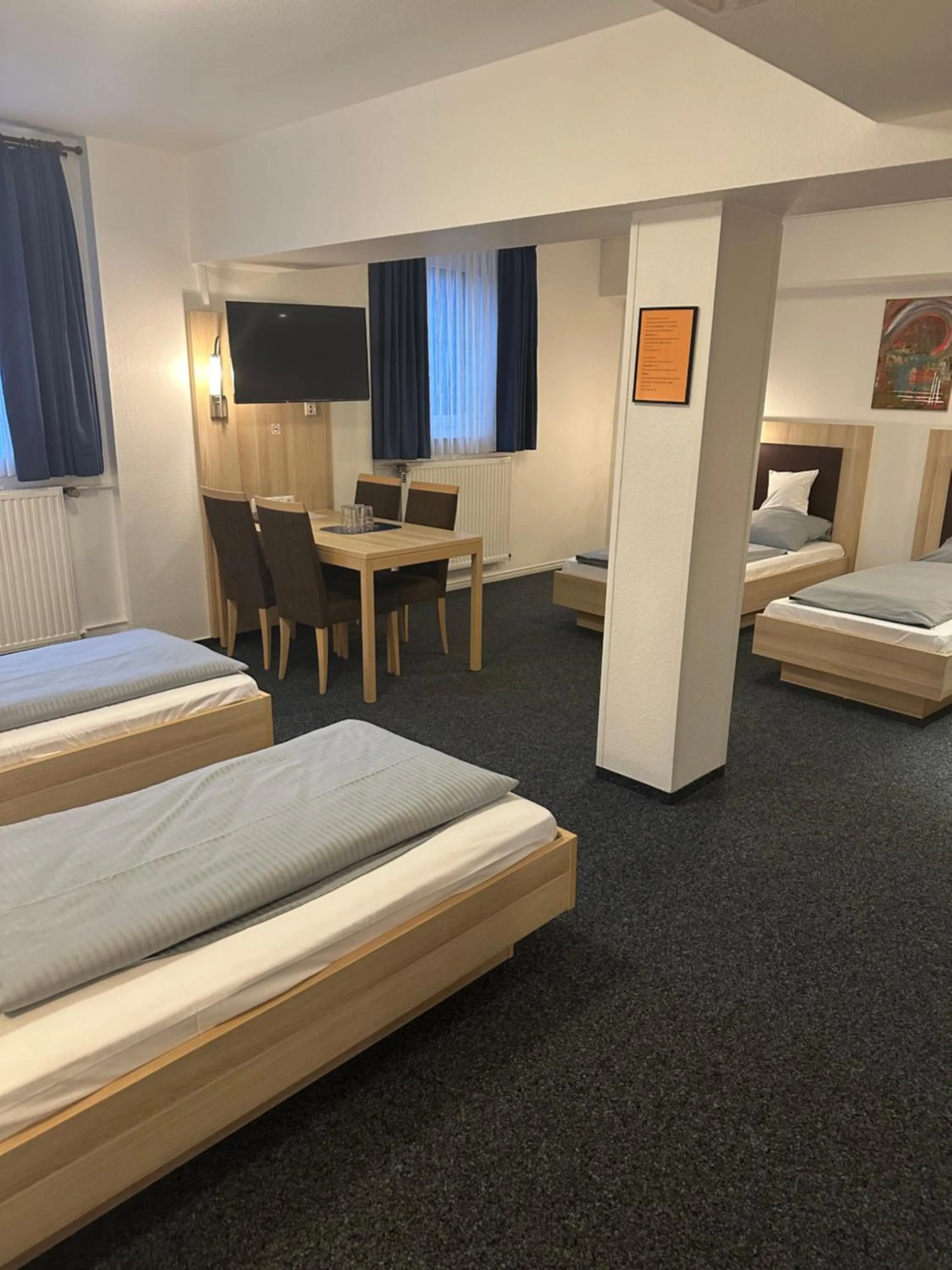 Bed in Hotel Am Vogelsanger Weg