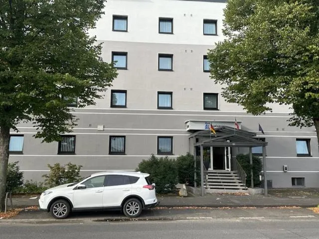 Property building in Hotel Am Vogelsanger Weg