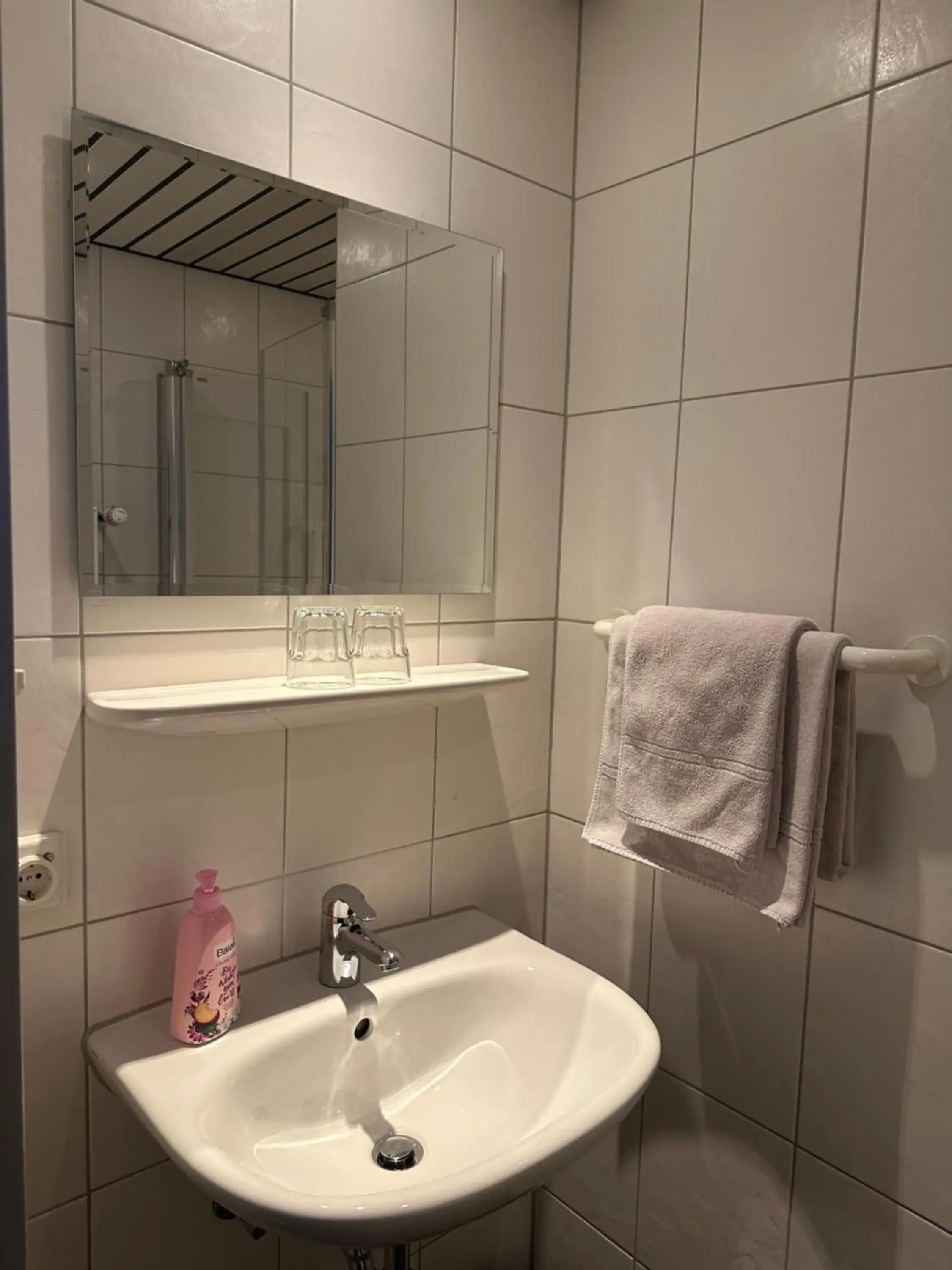 Twin Room in Hotel Am Vogelsanger Weg Twin Room in Hotel Am Vogelsanger Weg